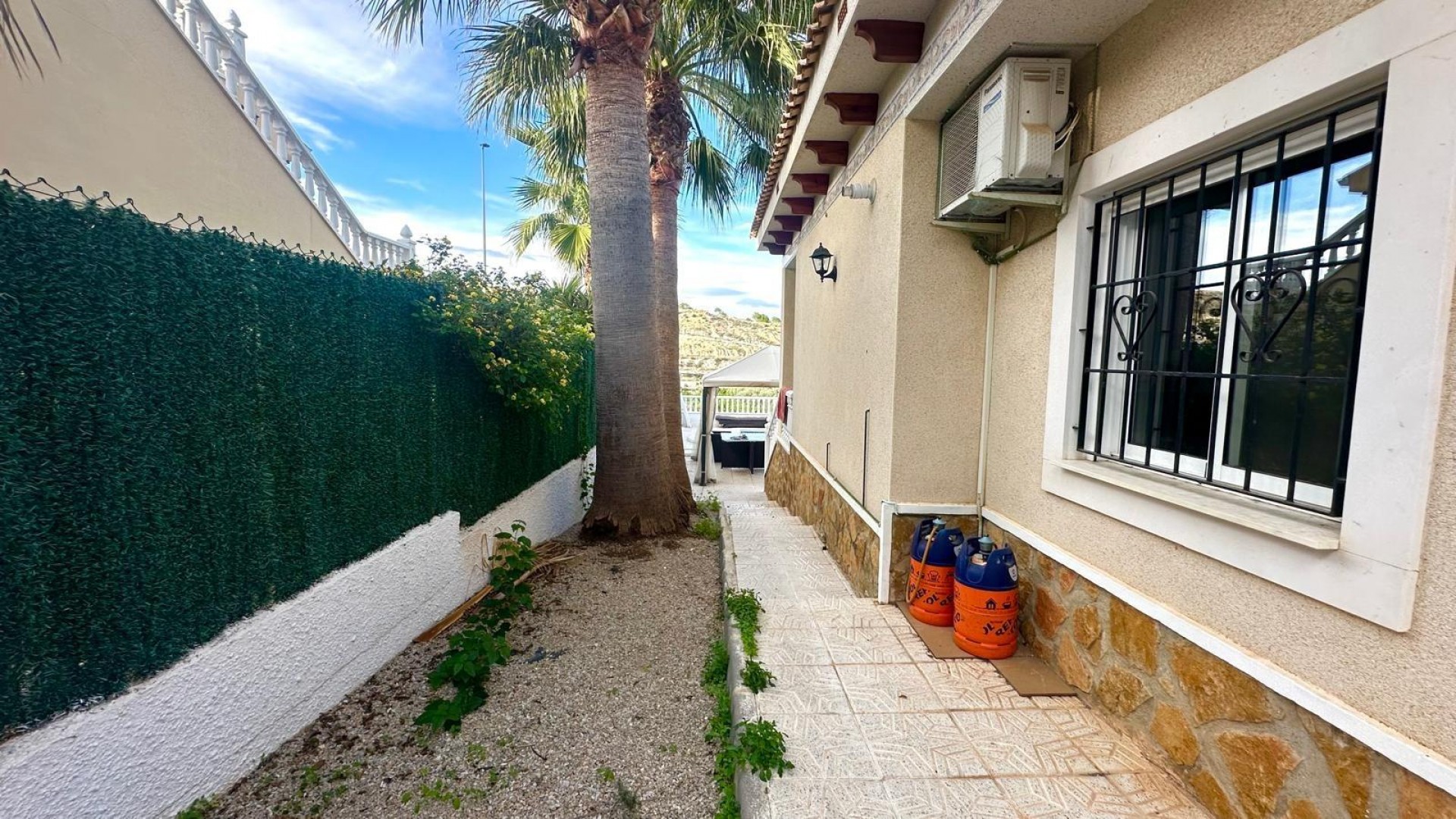 Återförsäljning - Fristående villa -
Bigastro - Comunidad valenciana