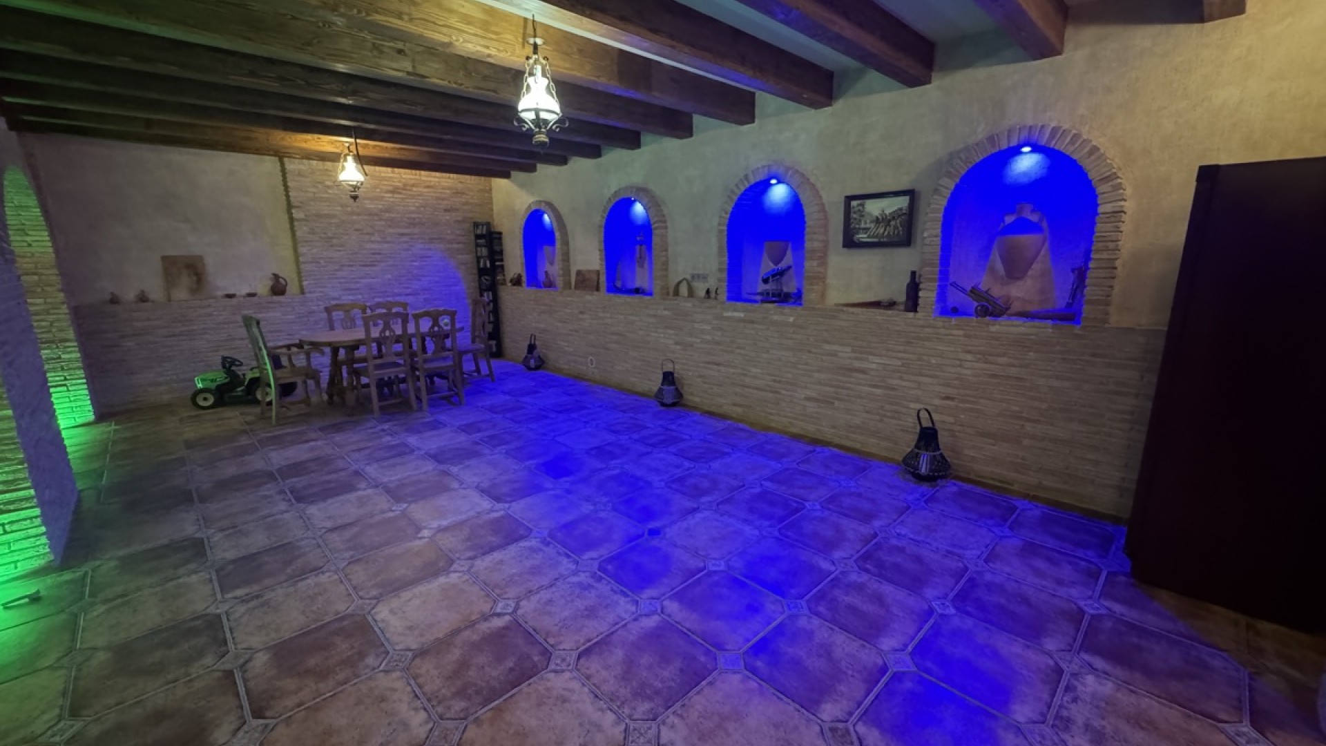 Återförsäljning - Fristående villa -
Cabo Roig