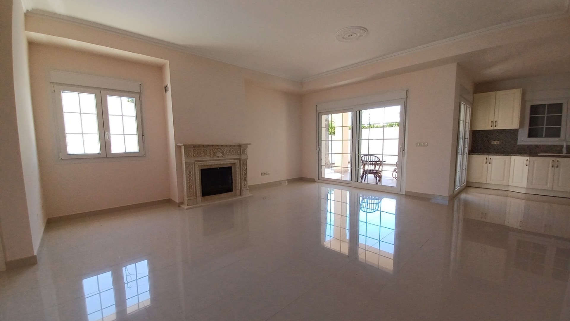 Återförsäljning - Fristående villa -
Cabo Roig