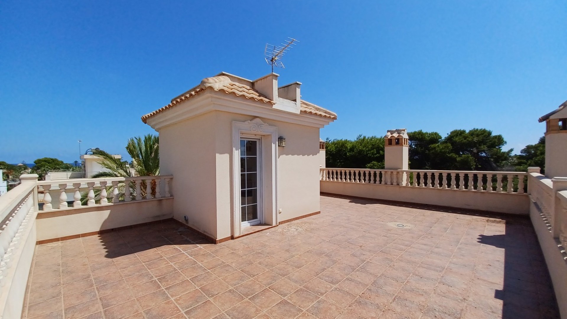 Återförsäljning - Fristående villa -
Cabo Roig