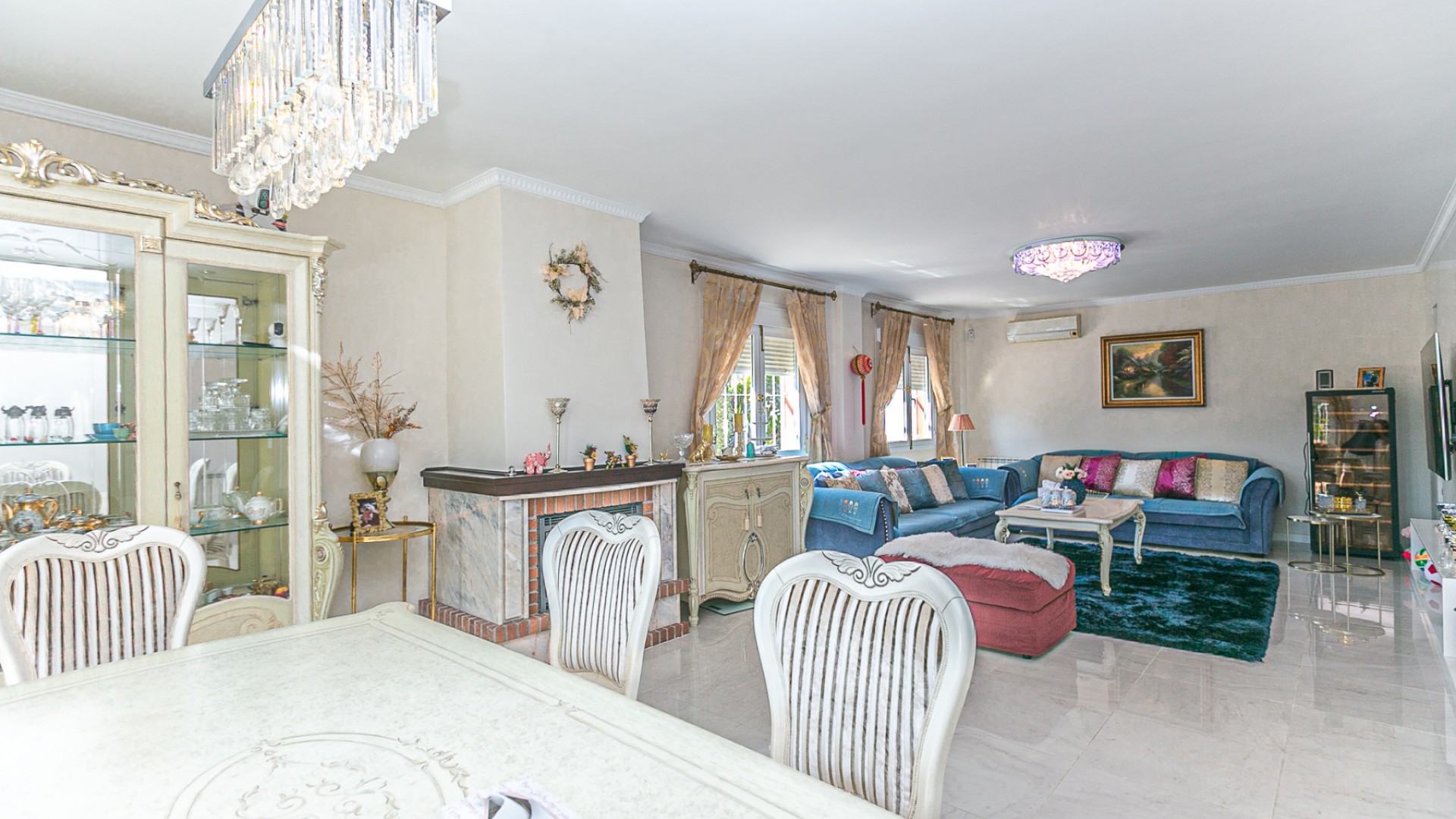 Återförsäljning - Fristående villa -
Campoamor - Campoamor Golf