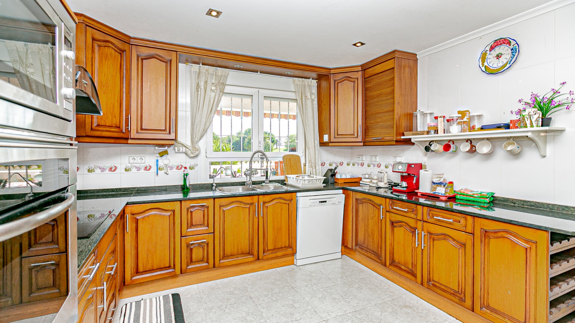 Återförsäljning - Fristående villa -
Campoamor - Campoamor Golf