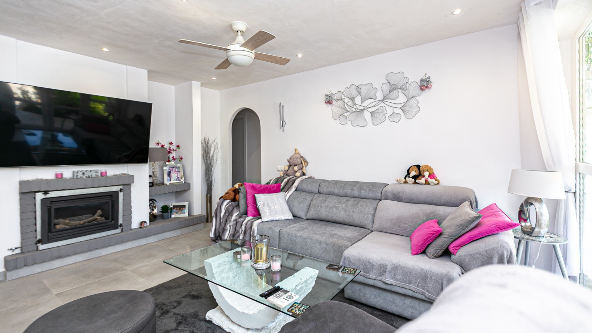 Återförsäljning - Fristående villa -
Campoamor - Lomas de Don Juan