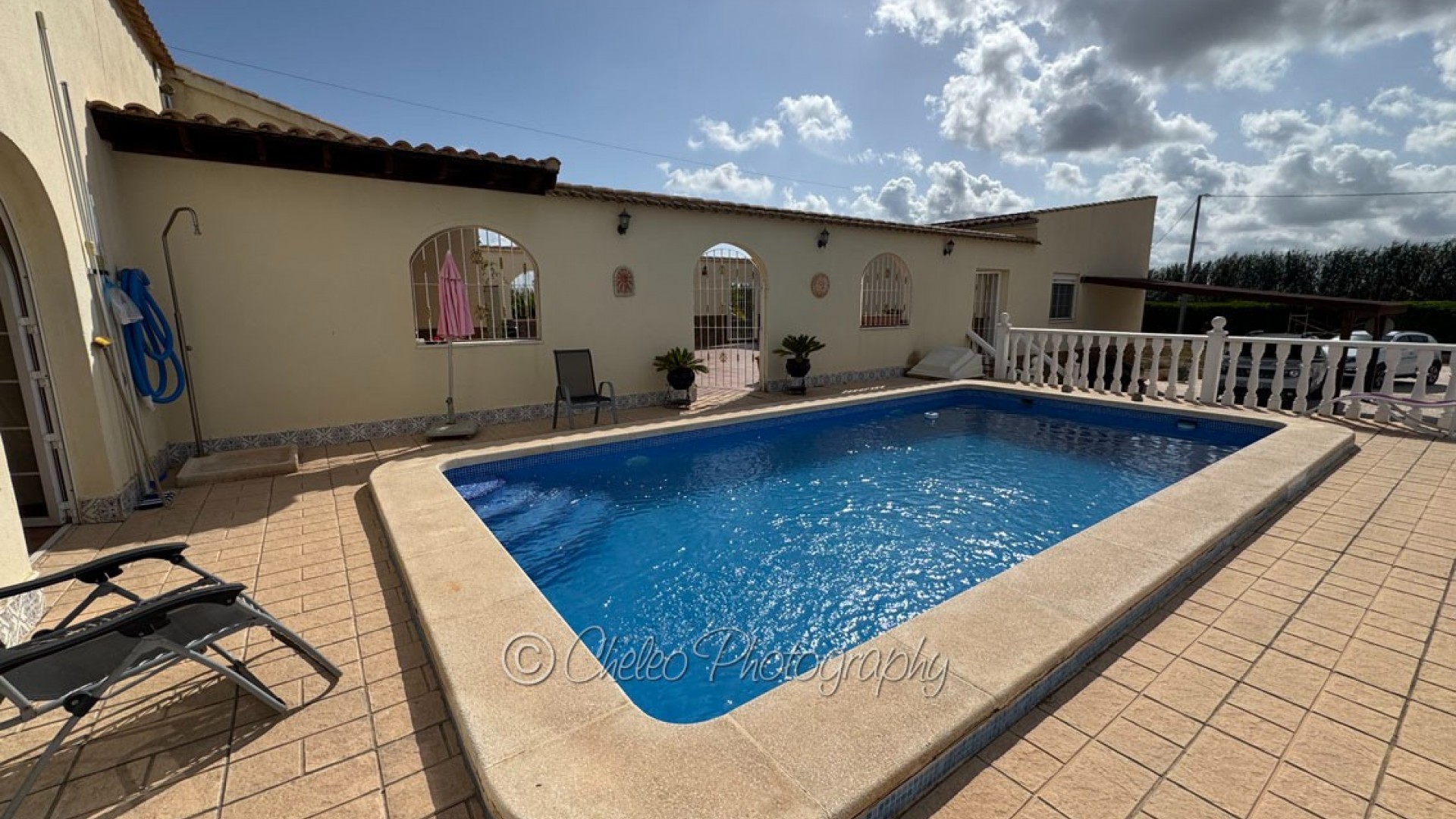 Återförsäljning - Fristående villa -
Catral - CatralAlicanteValenciaSpain