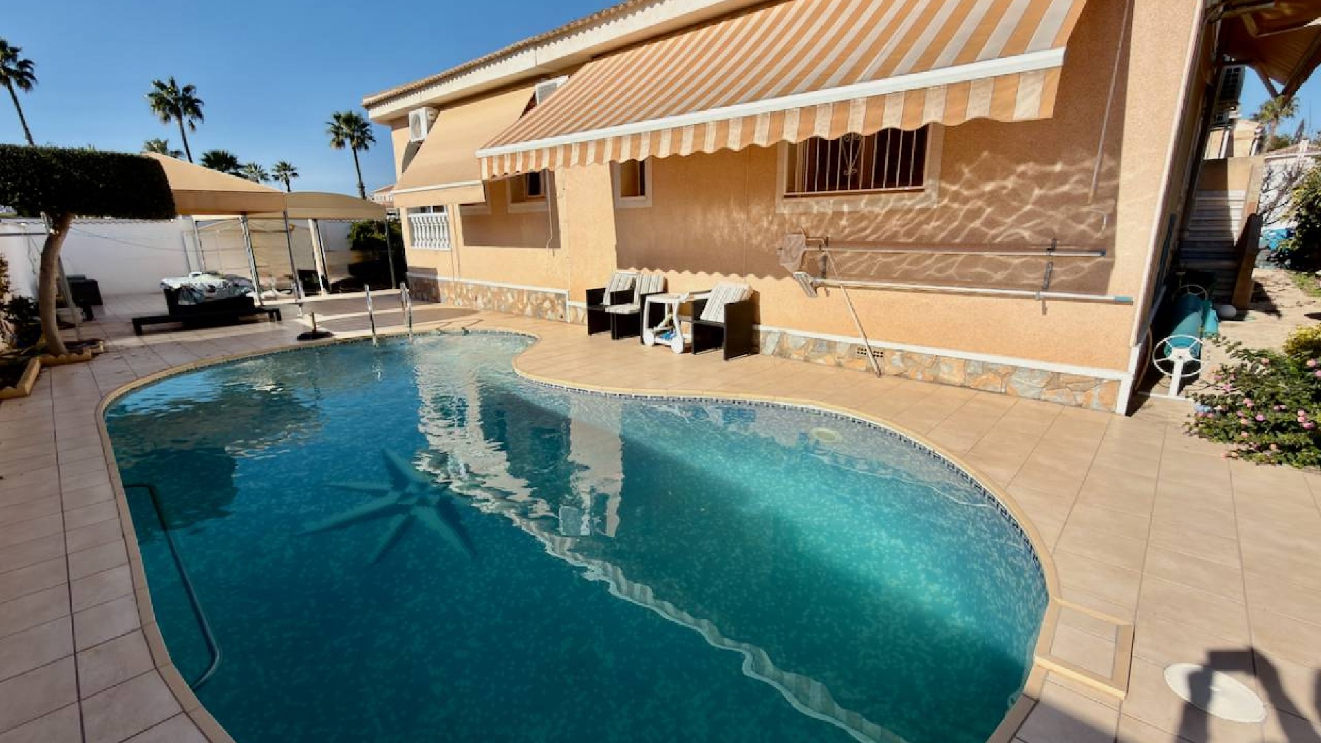 Återförsäljning - Fristående villa -
Ciudad Quesada - Rojales - Rojales