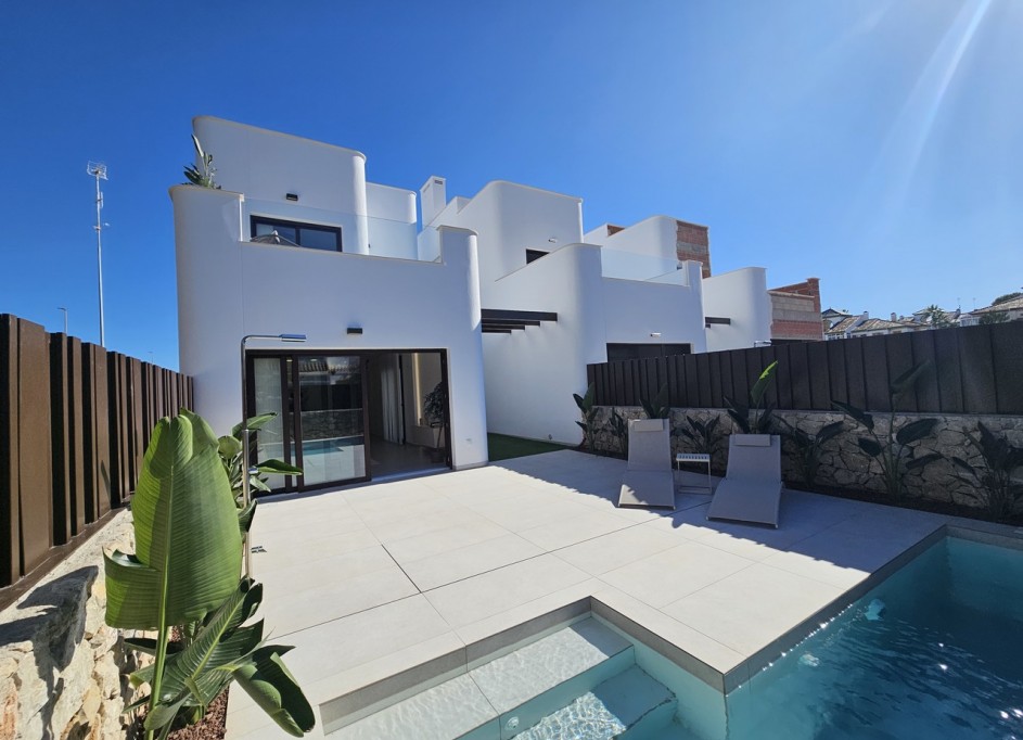 Återförsäljning - Fristående villa -
Dehesa de Campoamor - Dehesa de campoamor