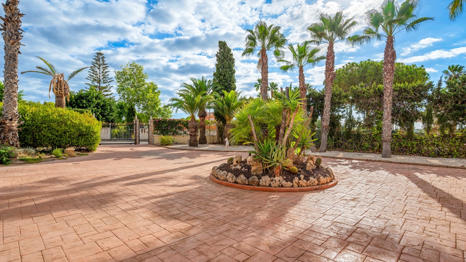 Återförsäljning - Fristående villa -
Elche - Elche/Elx