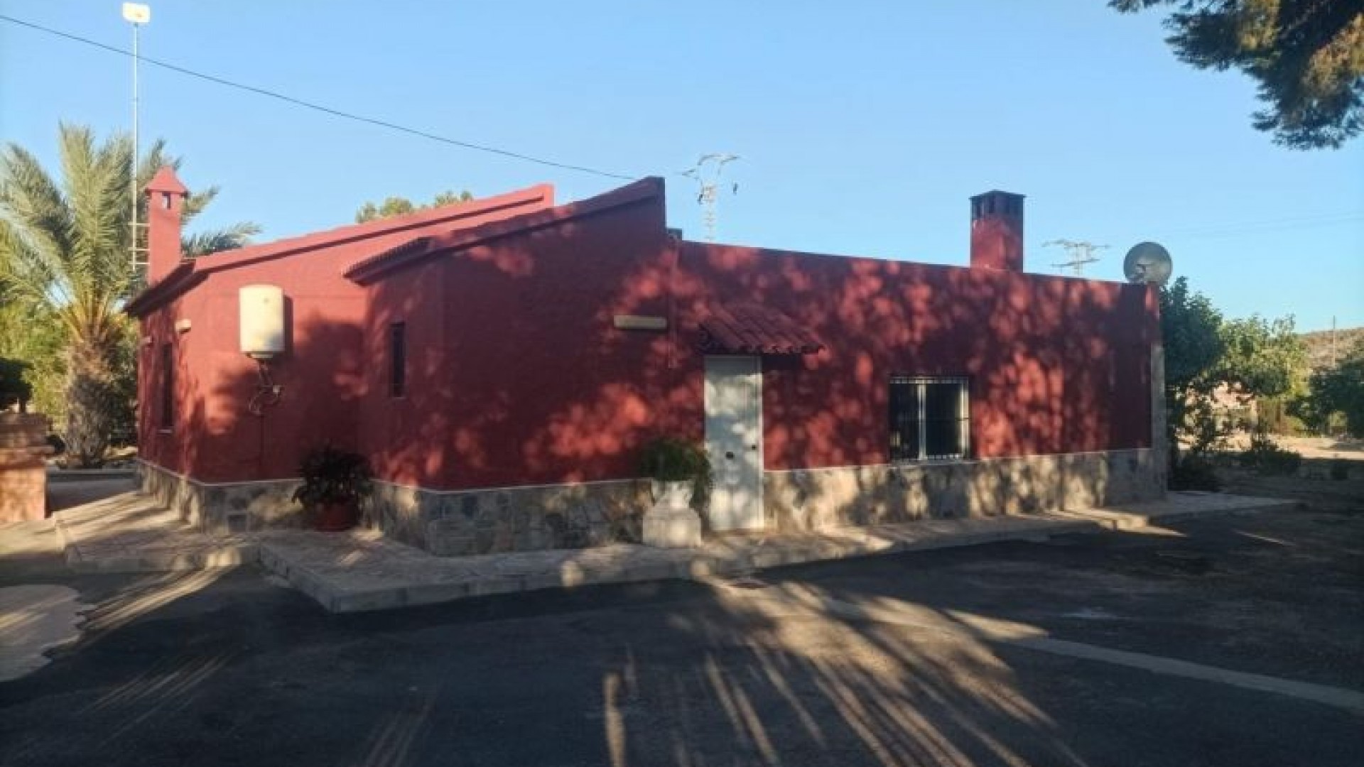 Återförsäljning - Fristående villa -
Elche