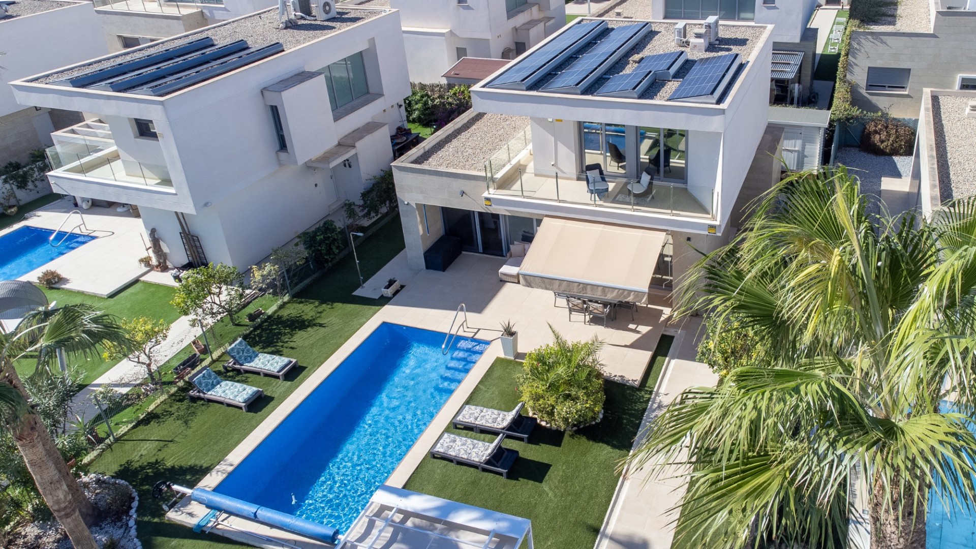 Återförsäljning - Fristående villa -
Entre Naranjos - Vistabella Golf - Entre Naranjos - Vistabella