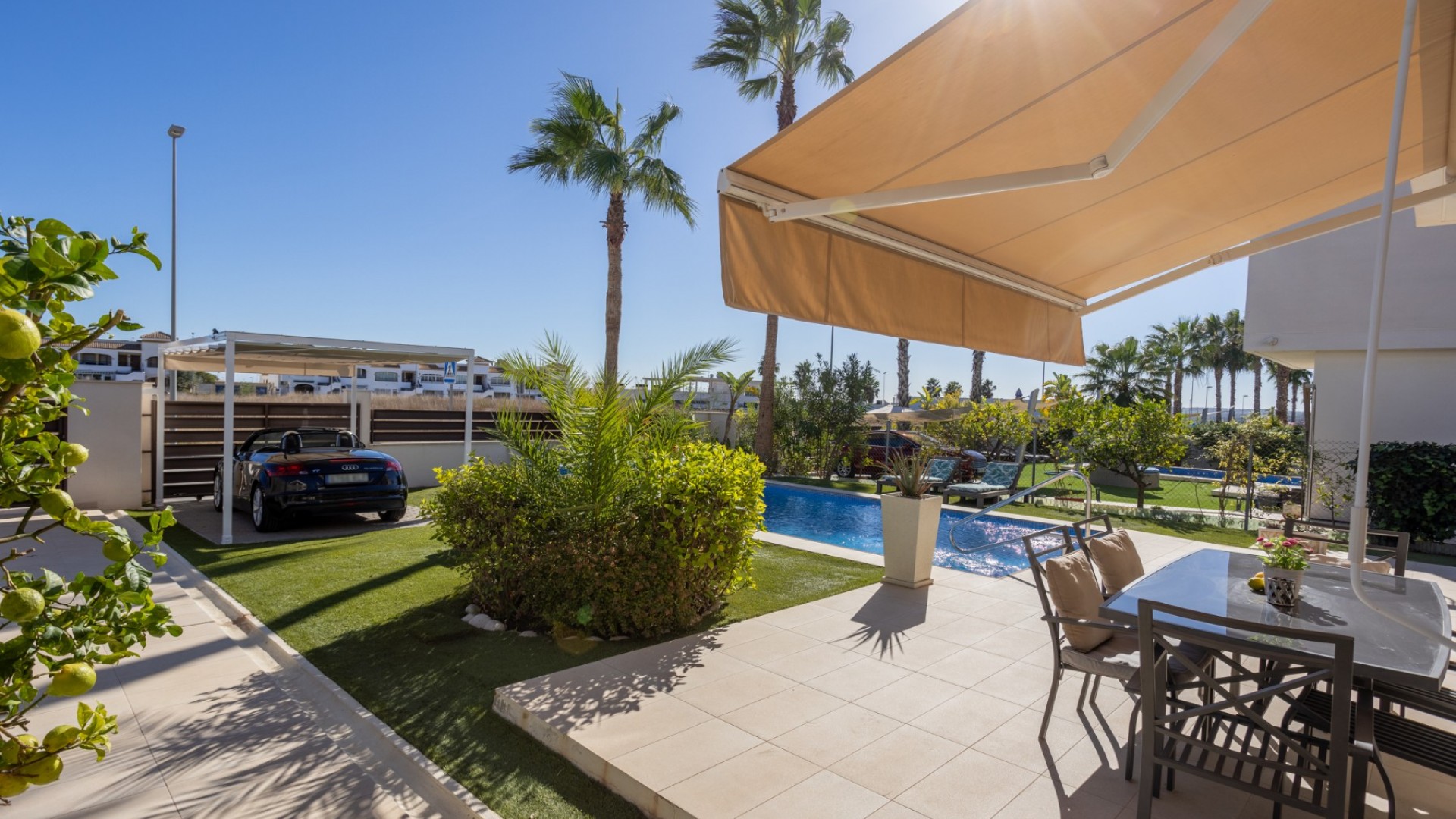 Återförsäljning - Fristående villa -
Entre Naranjos - Vistabella Golf - Entre Naranjos - Vistabella