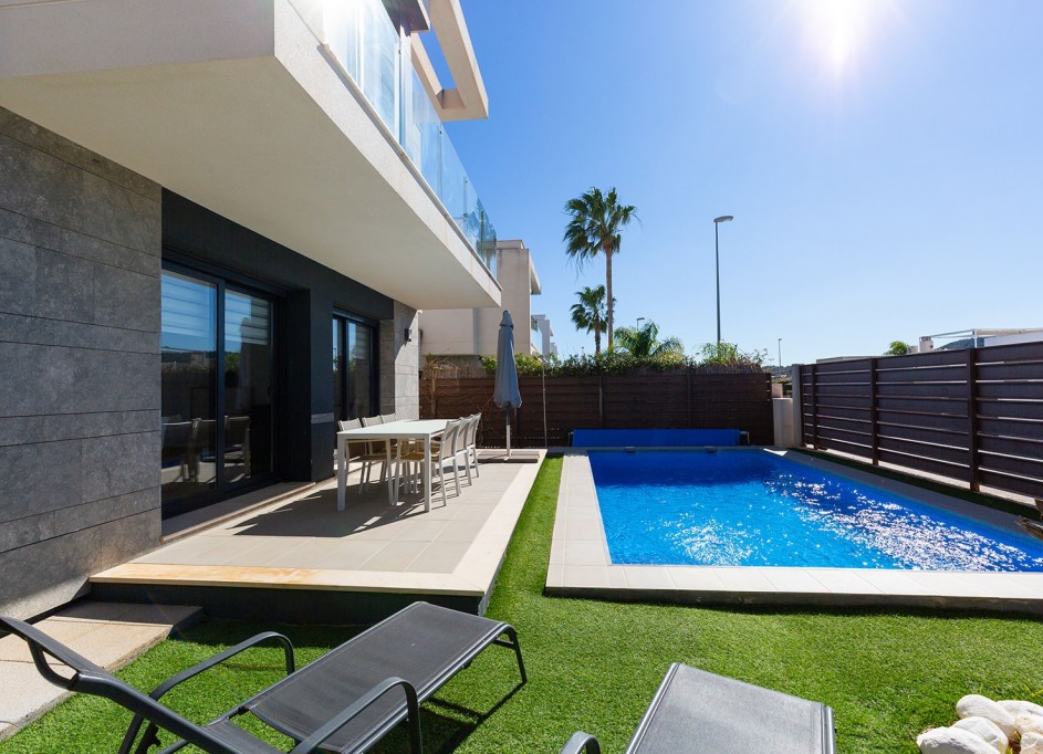 Återförsäljning - Fristående villa -
Entre Naranjos - Vistabella Golf - Vistabella Golf