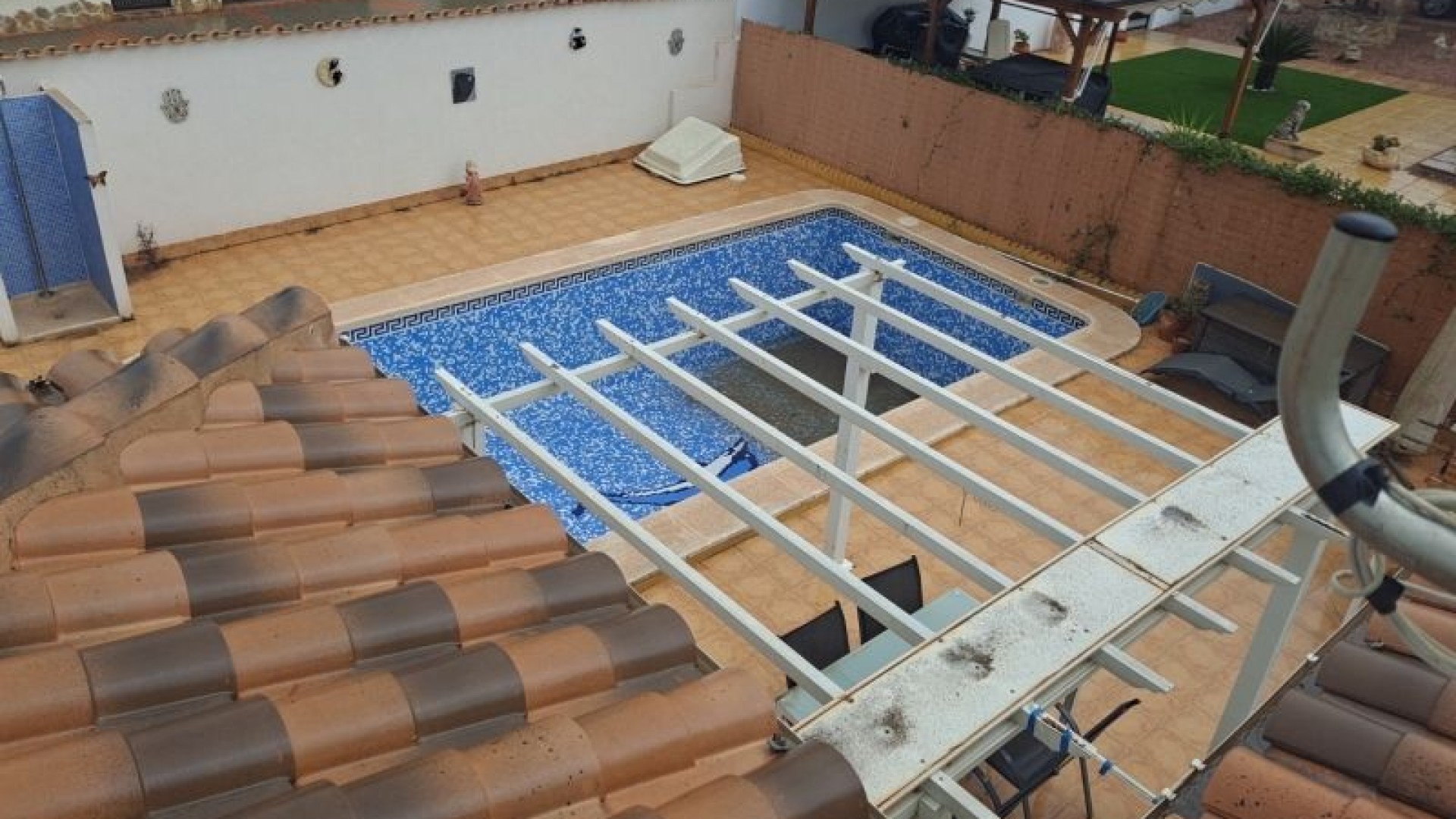 Återförsäljning - Fristående villa -
Hondón de las Nieves