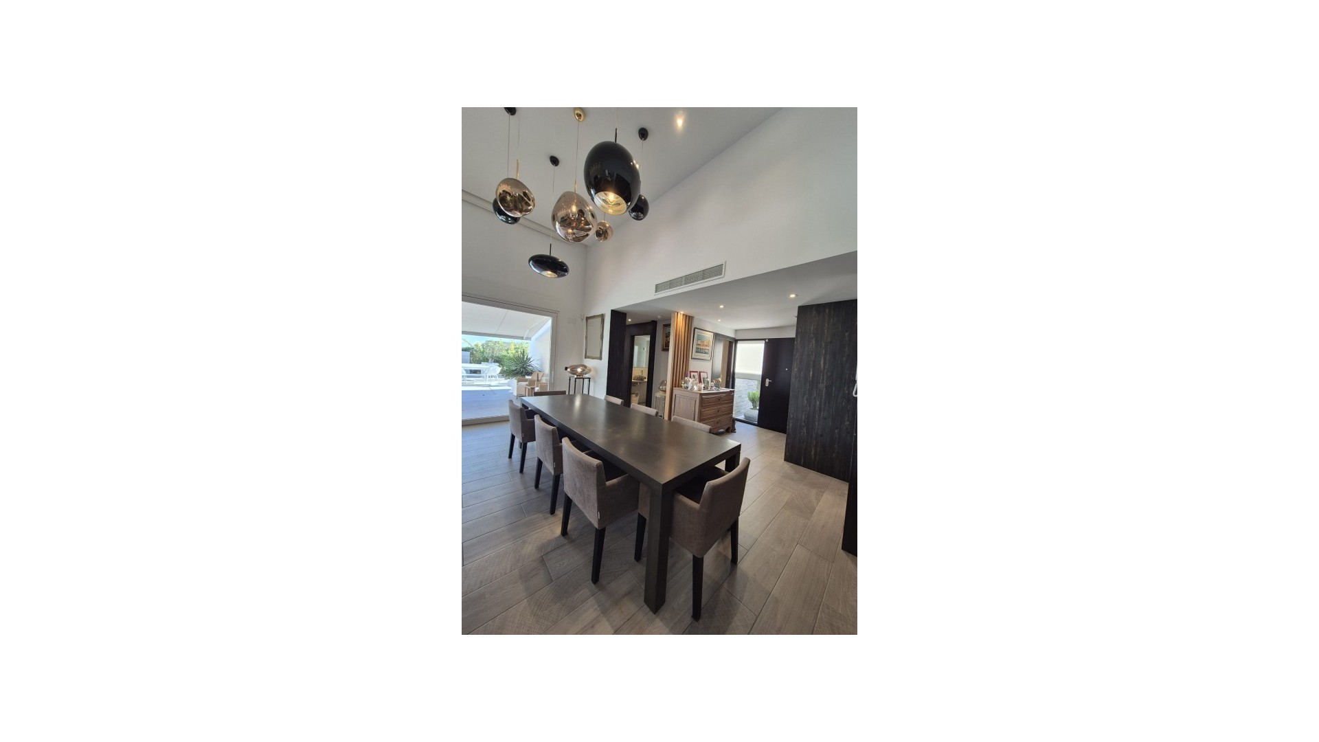 Återförsäljning - Fristående villa -
La Finca Golf