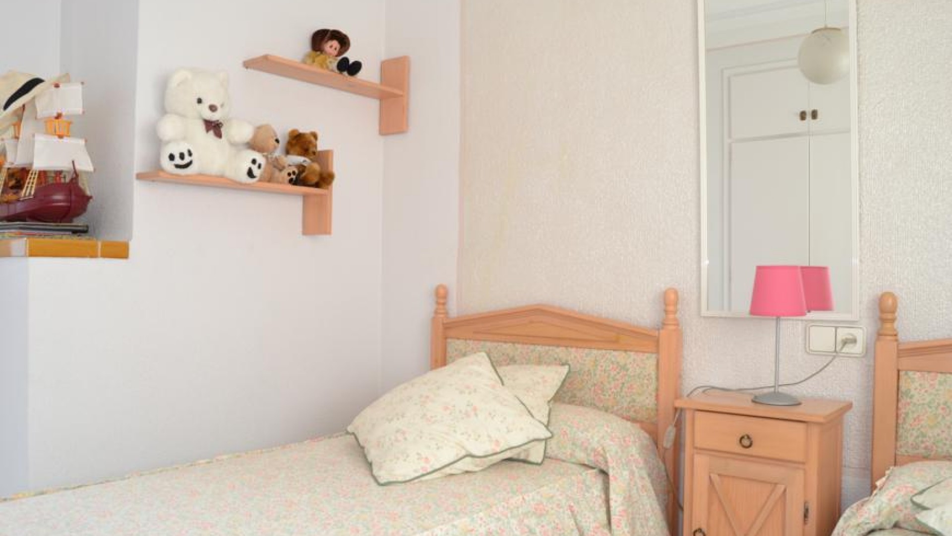 Återförsäljning - Fristående villa -
La Manga del Mar Menor - La Manga