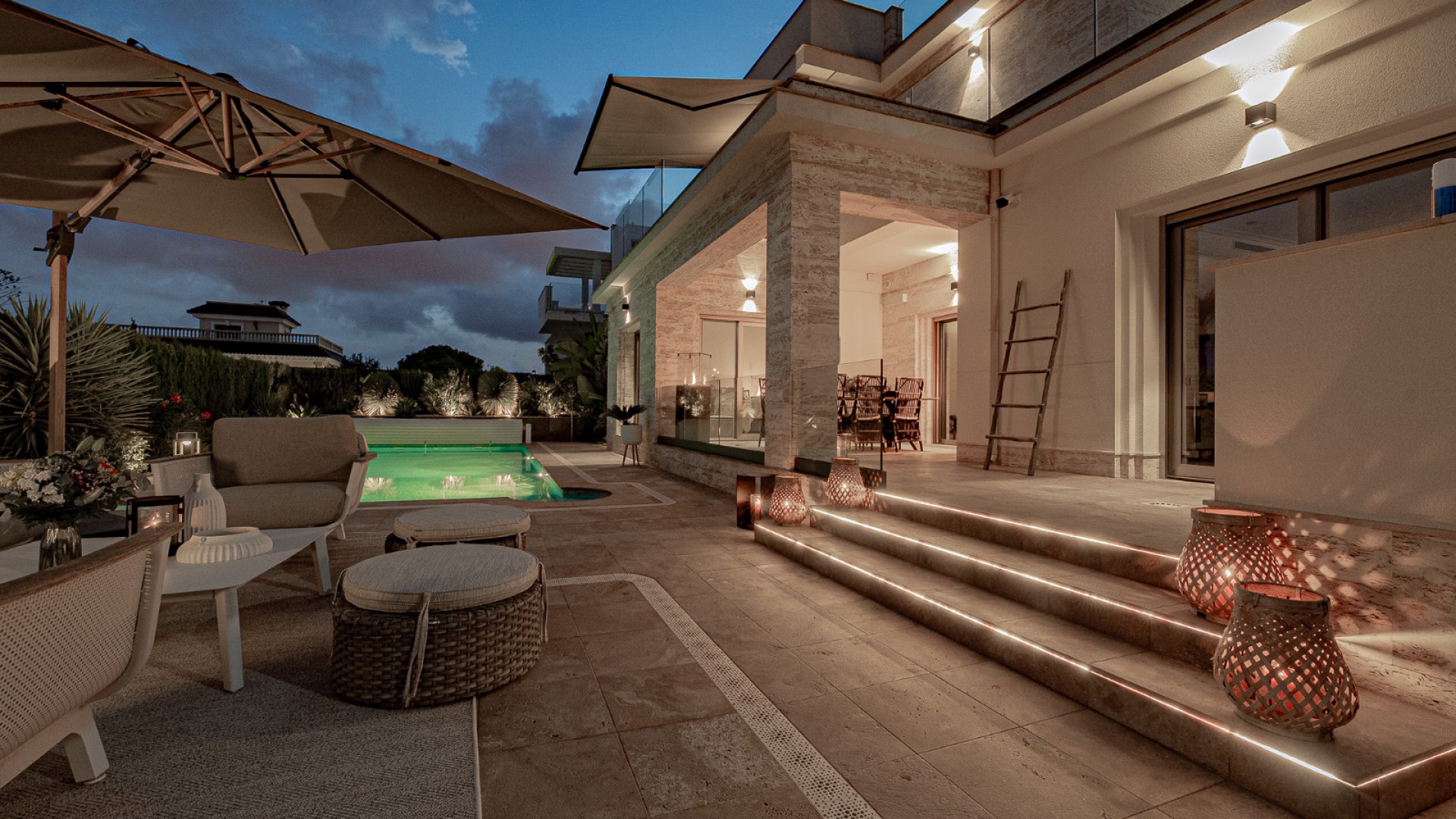 Återförsäljning - Fristående villa -
La Zenia - Beachside