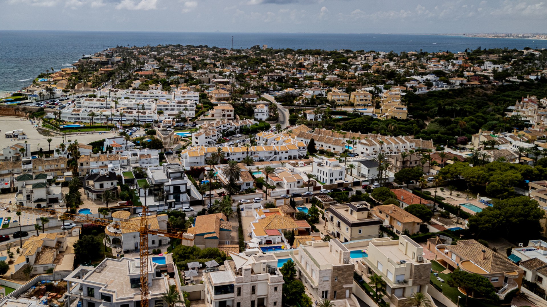 Återförsäljning - Fristående villa -
La Zenia - Beachside