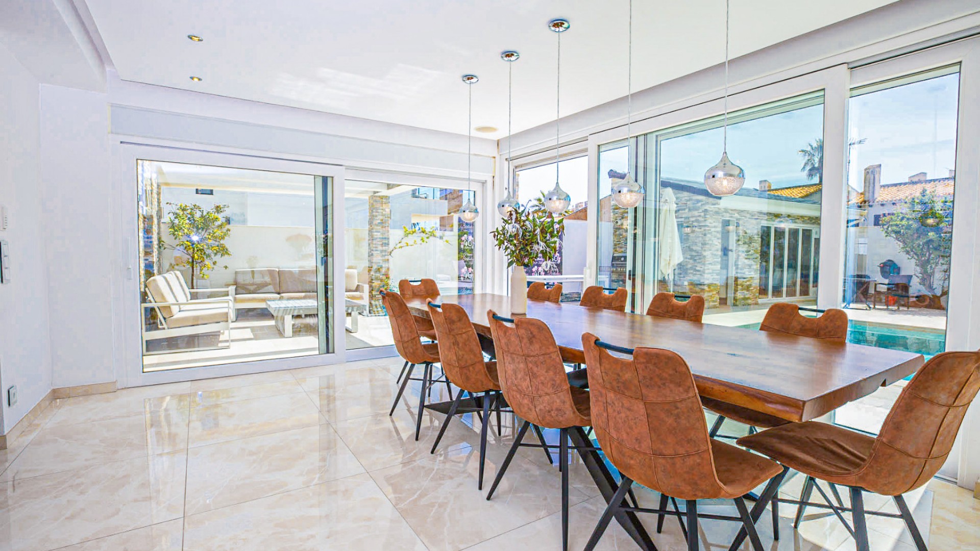 Återförsäljning - Fristående villa -
La Zenia