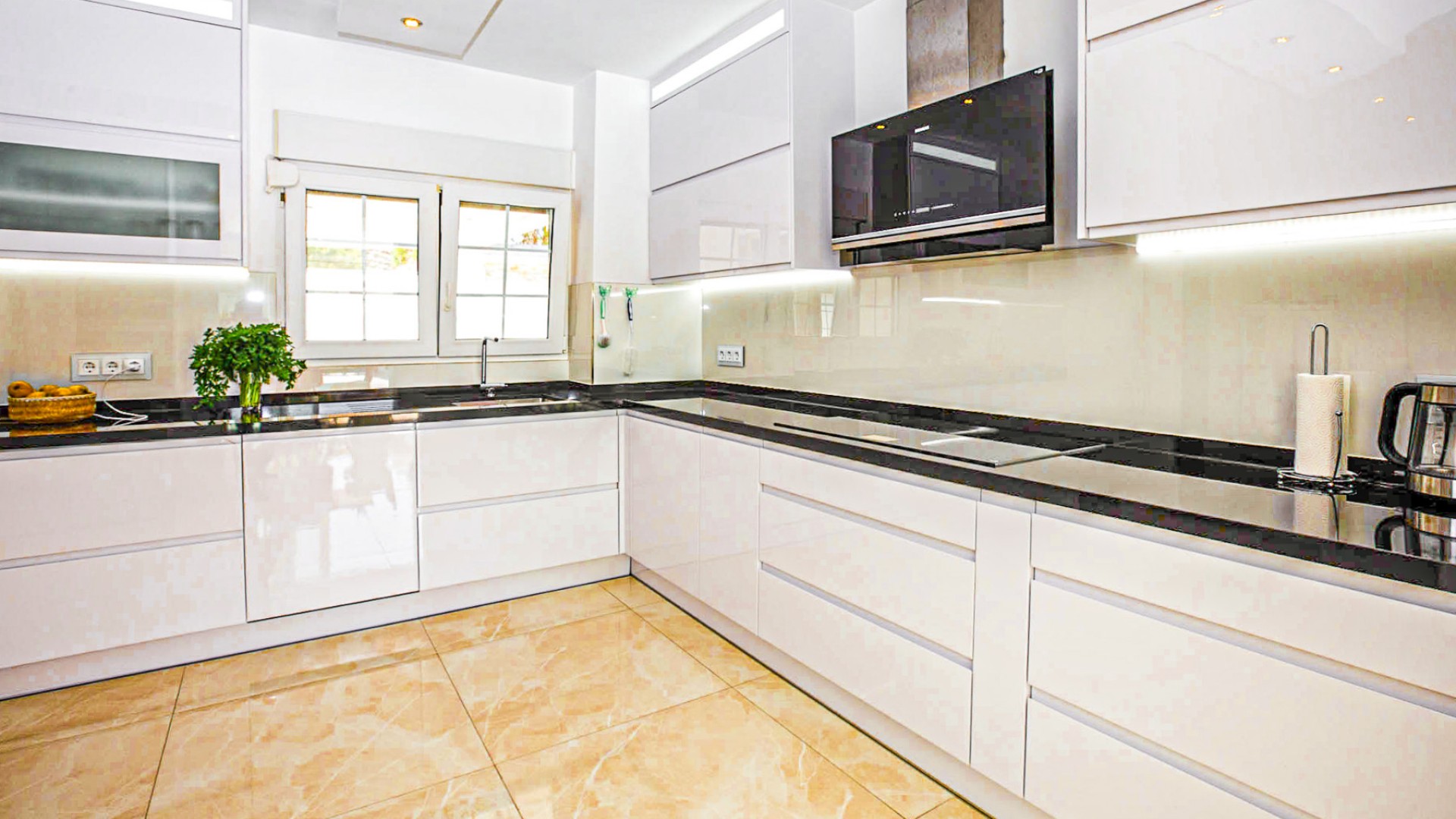 Återförsäljning - Fristående villa -
La Zenia