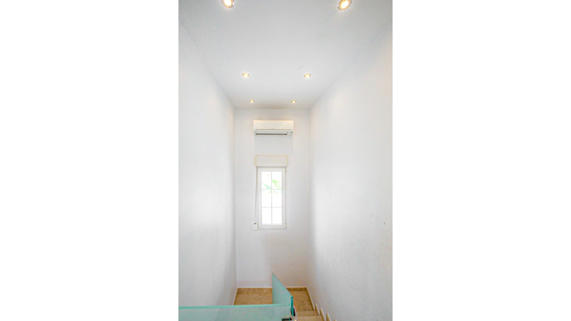 Återförsäljning - Fristående villa -
La Zenia