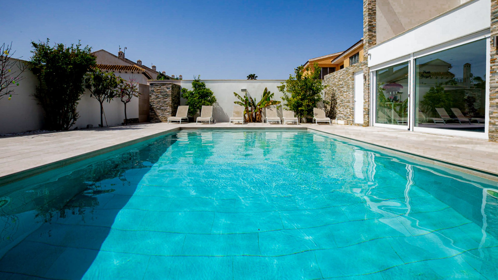 Återförsäljning - Fristående villa -
La Zenia