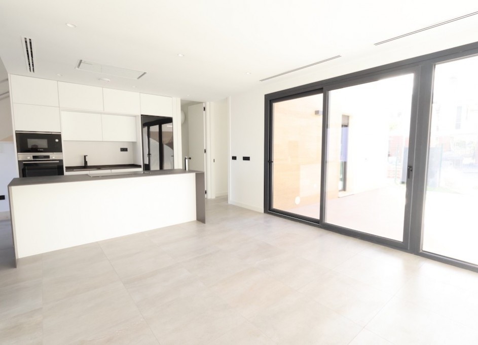 Återförsäljning - Fristående villa -
Los Alcazares - Santa Rosalía