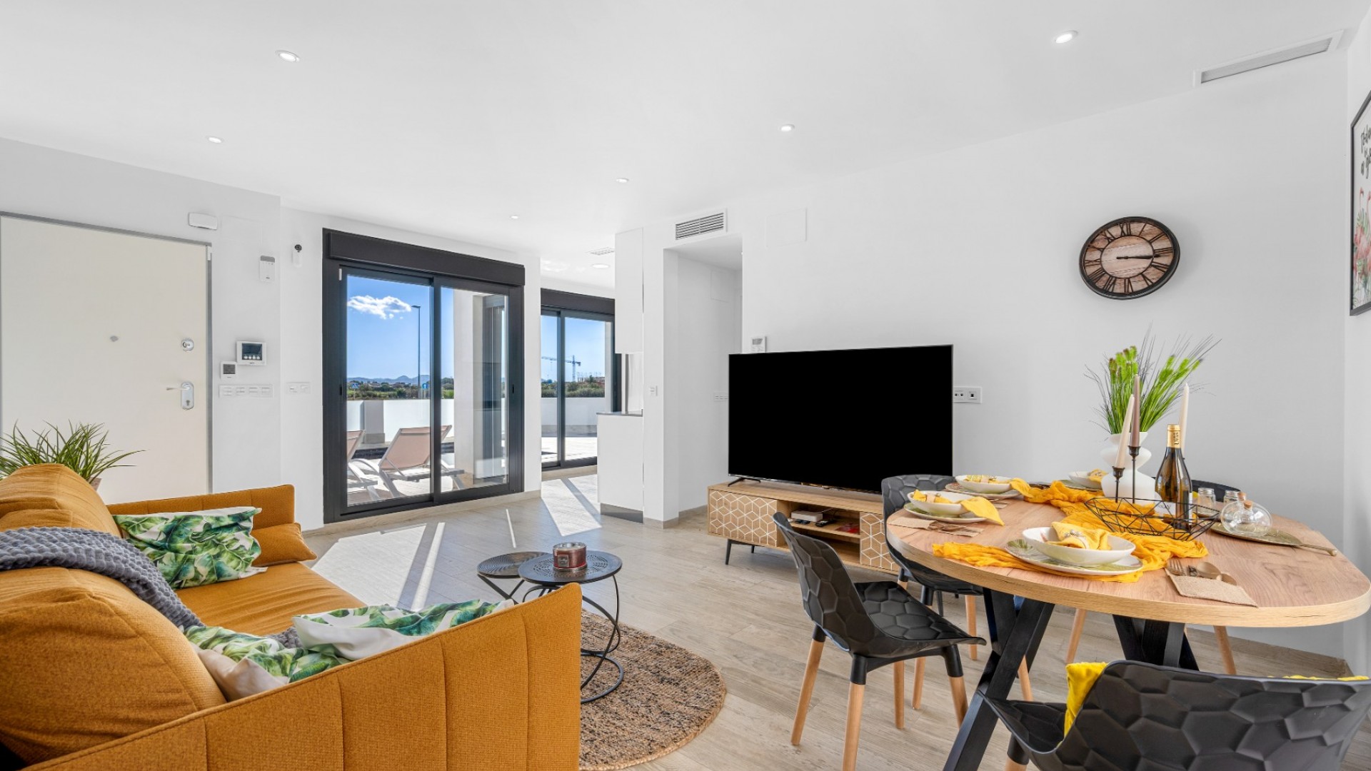 Återförsäljning - Fristående villa -
Los Alcazares - Serena Golf