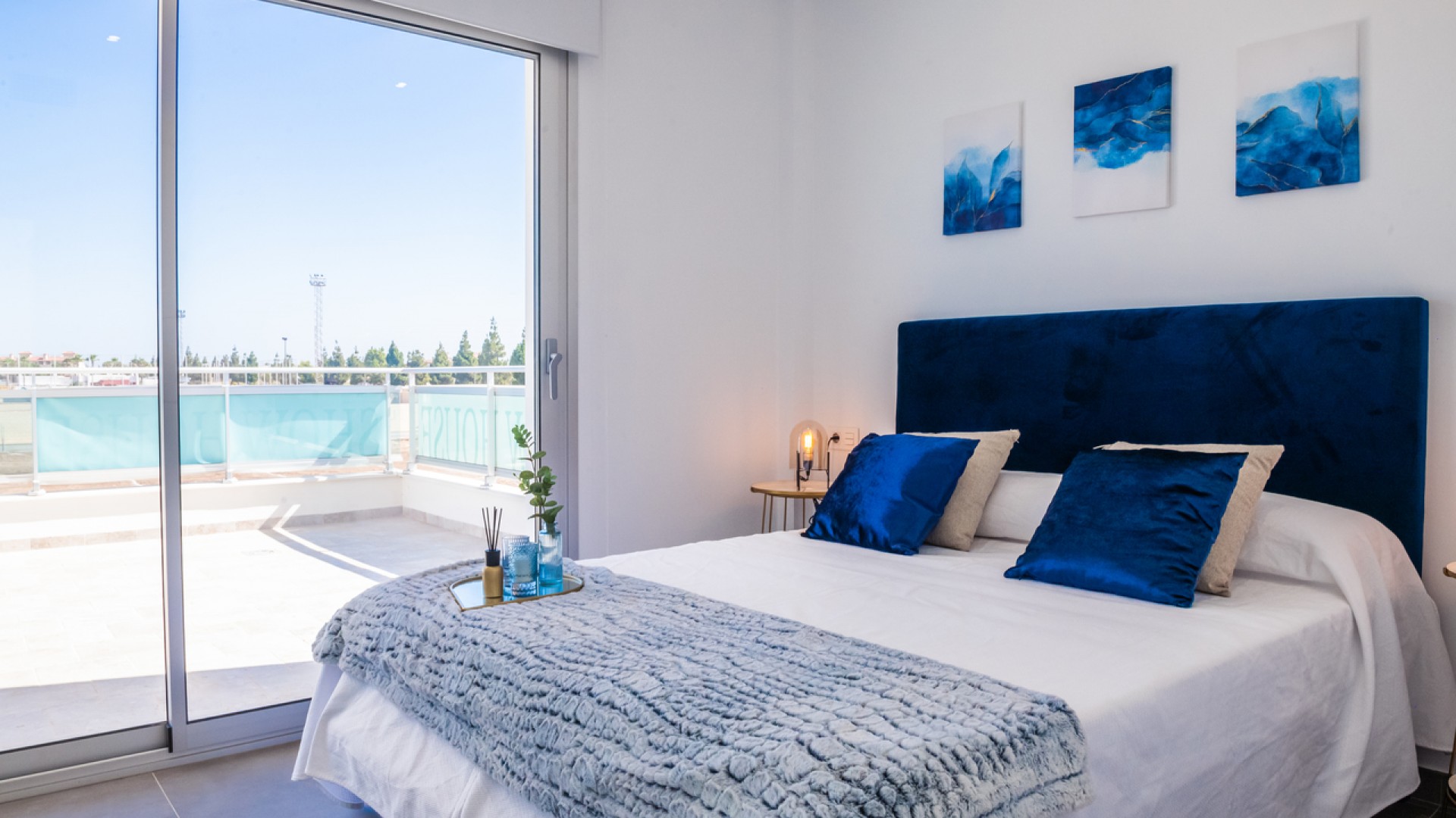 Återförsäljning - Fristående villa -
Los Alcazares