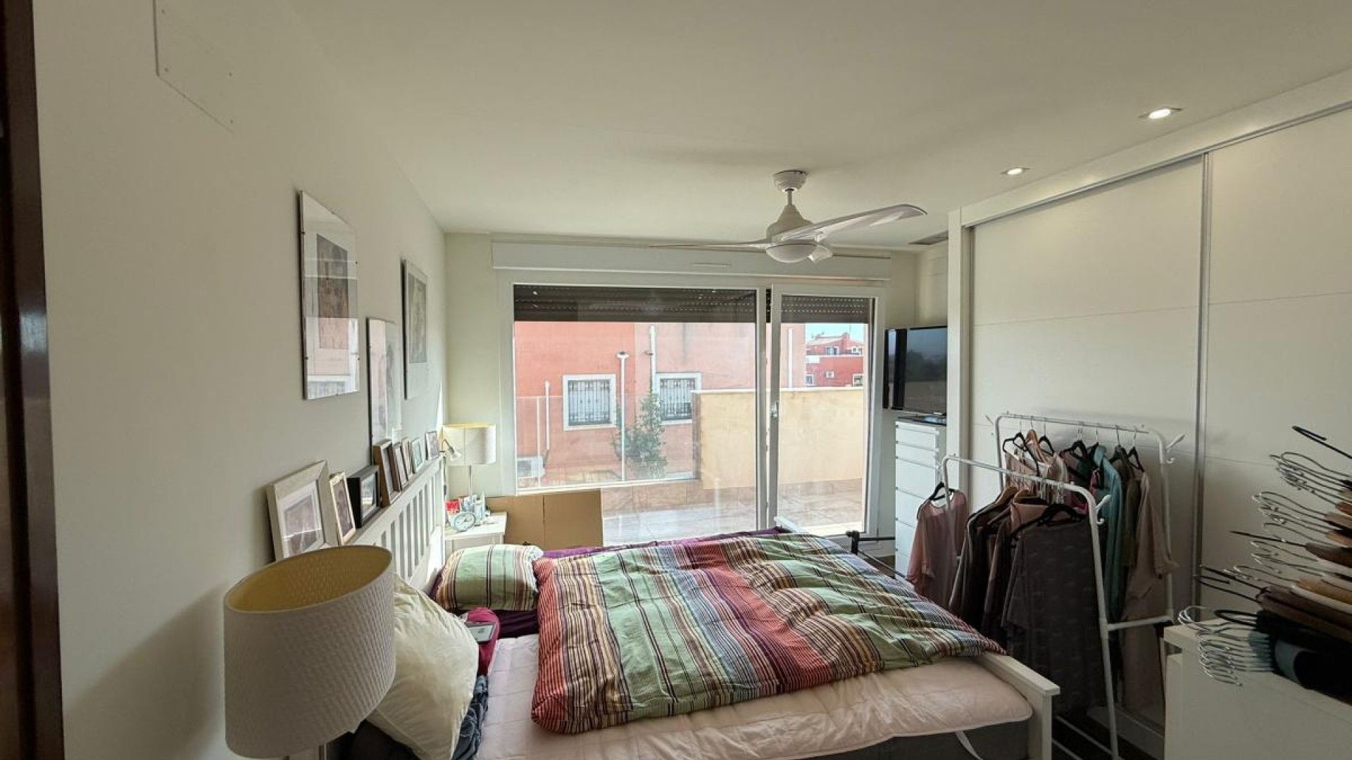 Återförsäljning - Fristående villa -
Los Montesinos