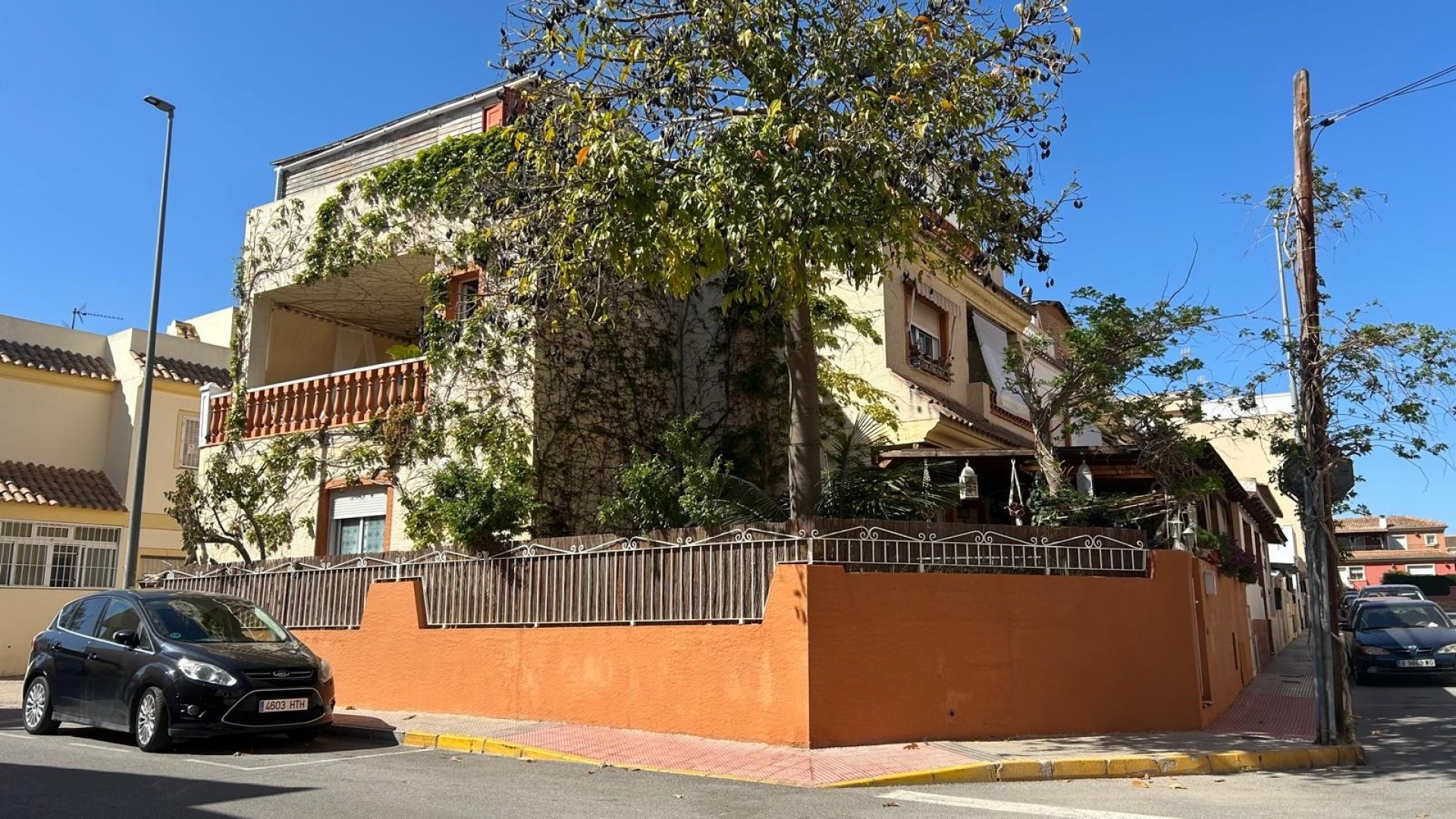 Återförsäljning - Fristående villa -
Los Montesinos