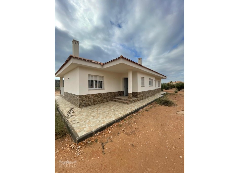 Återförsäljning - Fristående villa -
Macisvenda - Macisvenda Murcia