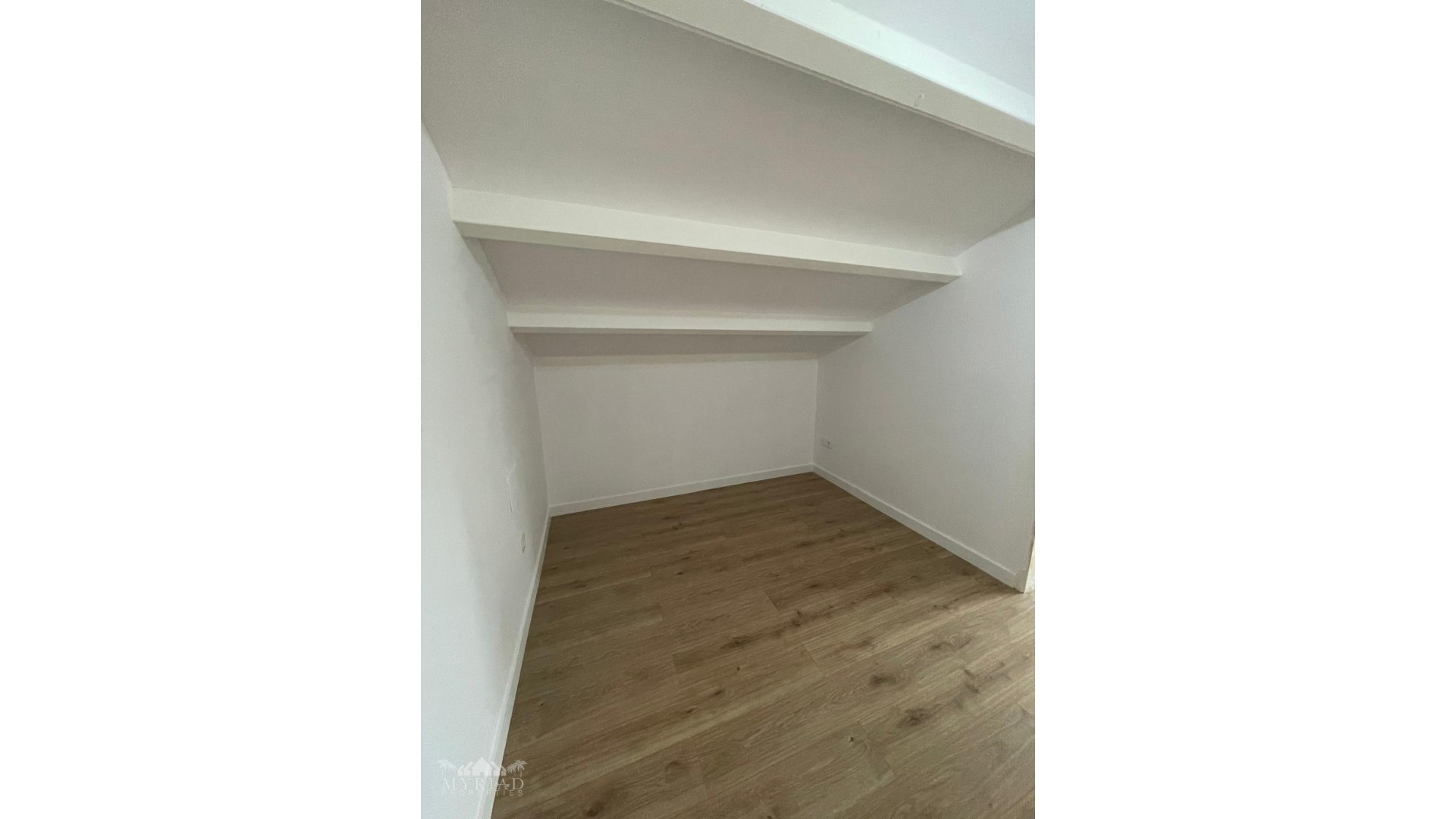 Återförsäljning - Fristående villa -
Macisvenda - Macisvenda Murcia