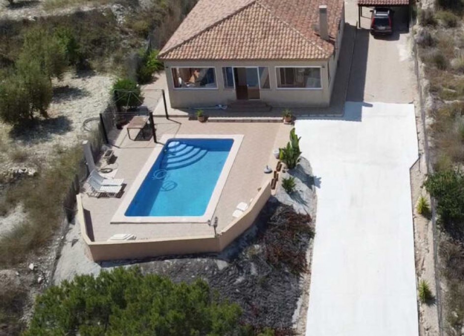 Återförsäljning - Fristående villa -
Macisvenda