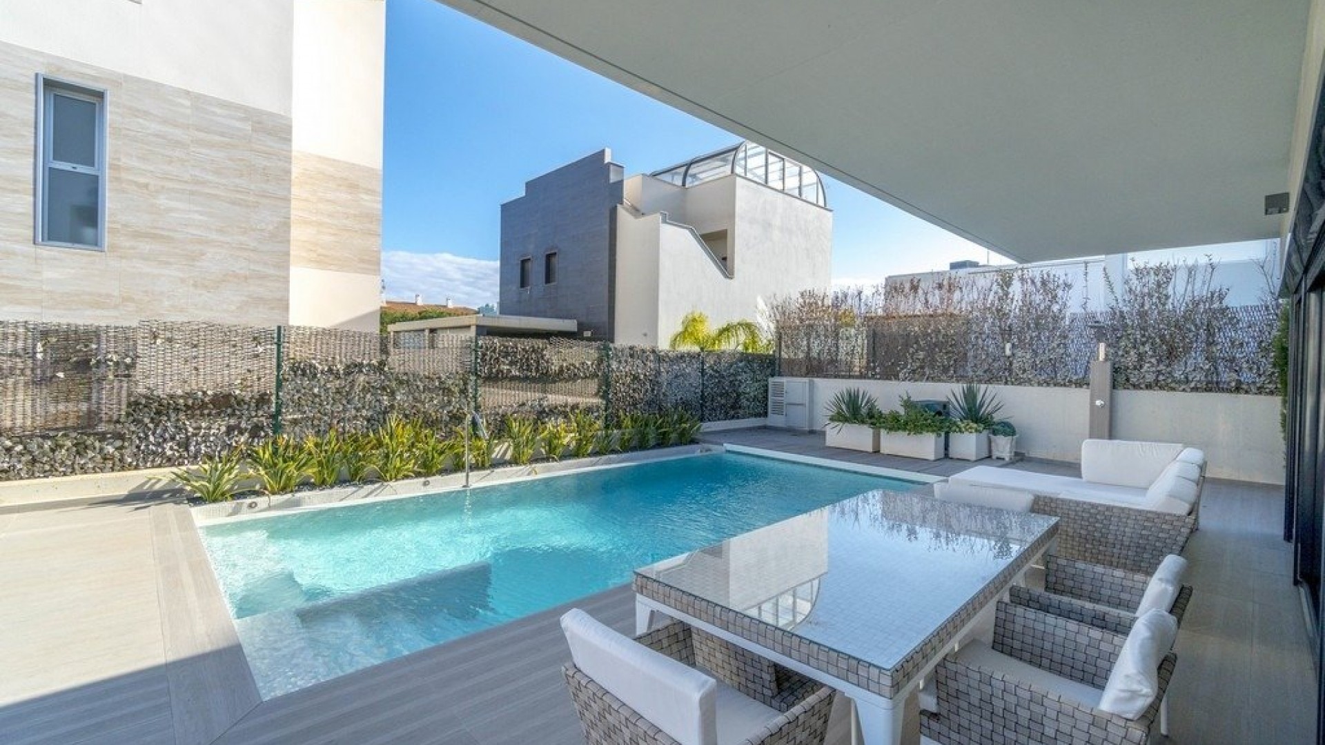 Återförsäljning - Fristående villa -
Orihuela Costa - Agua Marina