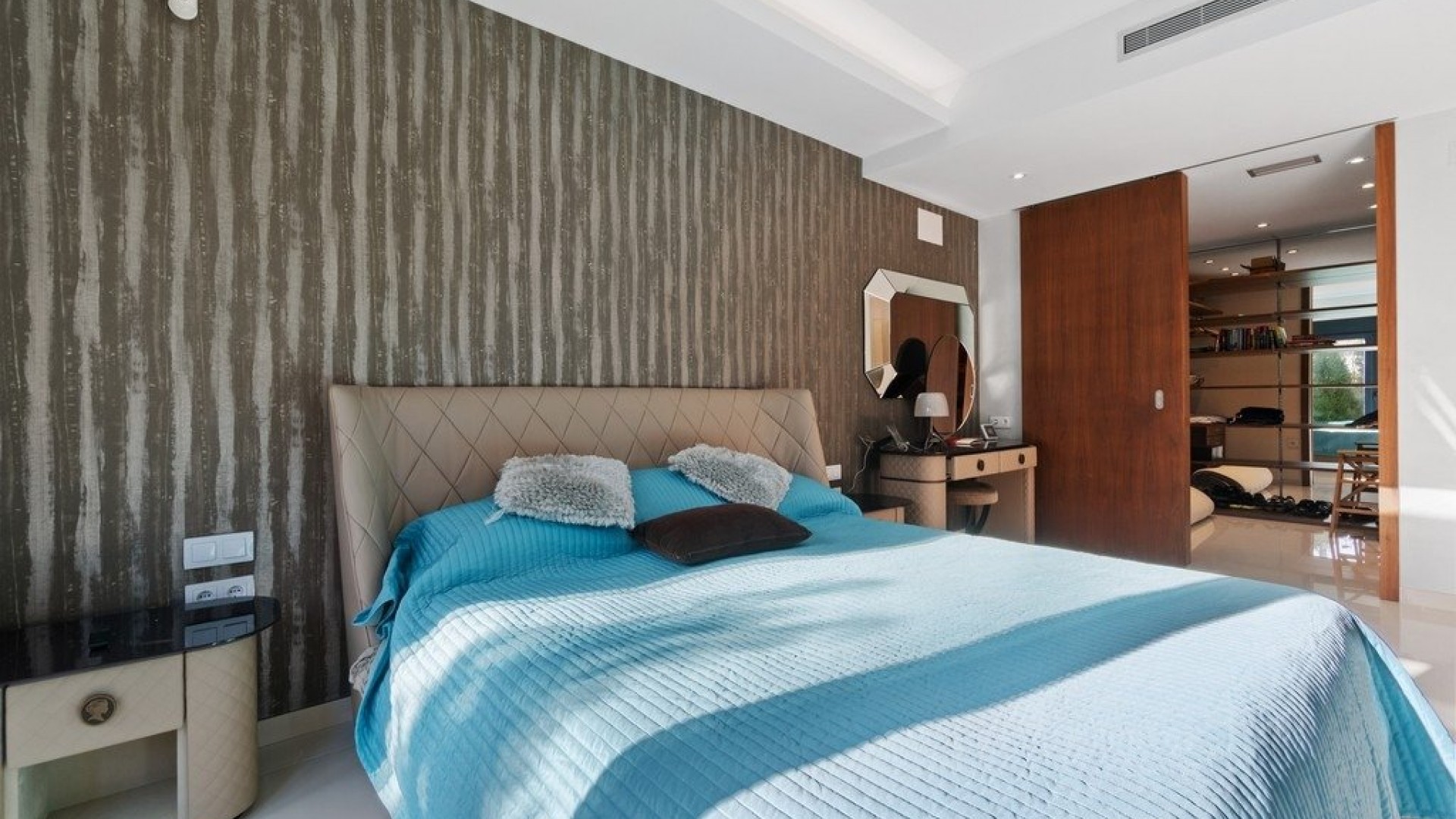 Återförsäljning - Fristående villa -
Orihuela Costa - Agua Marina