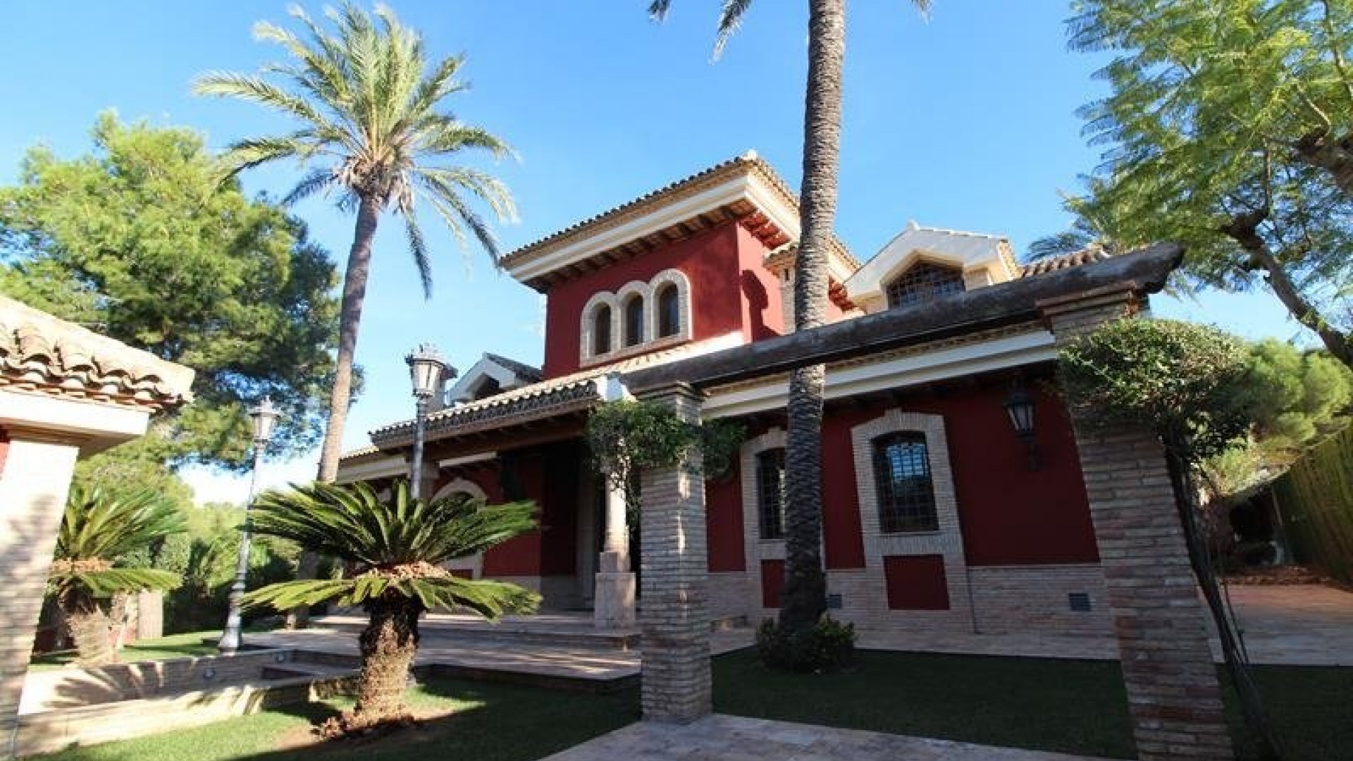 Återförsäljning - Fristående villa -
Orihuela Costa - Campoamor