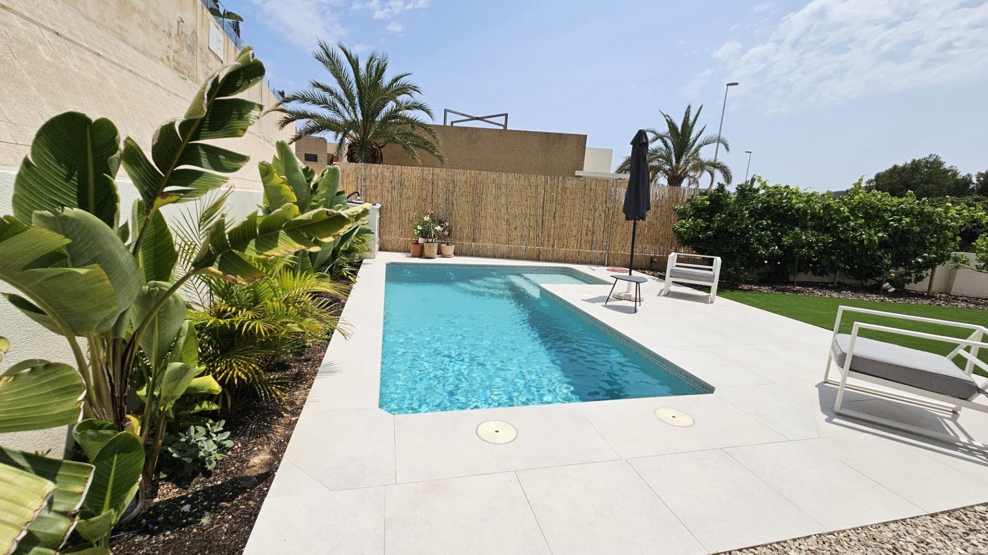 Återförsäljning - Fristående villa -
Orihuela Costa - La Regia