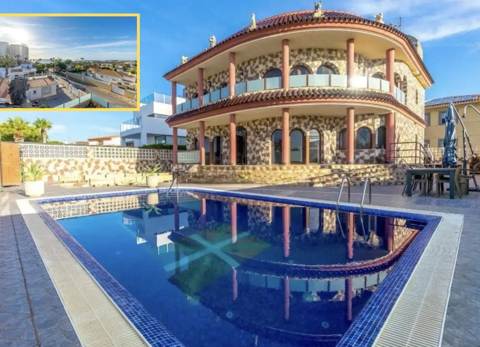 Återförsäljning - Fristående villa -
Orihuela Costa - La Zenia