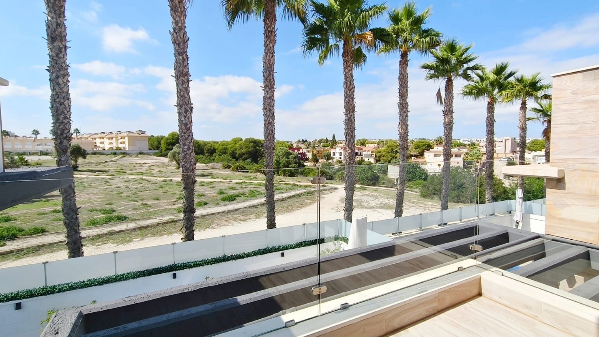 Återförsäljning - Fristående villa -
Orihuela Costa - Lomas de Cabo Roig