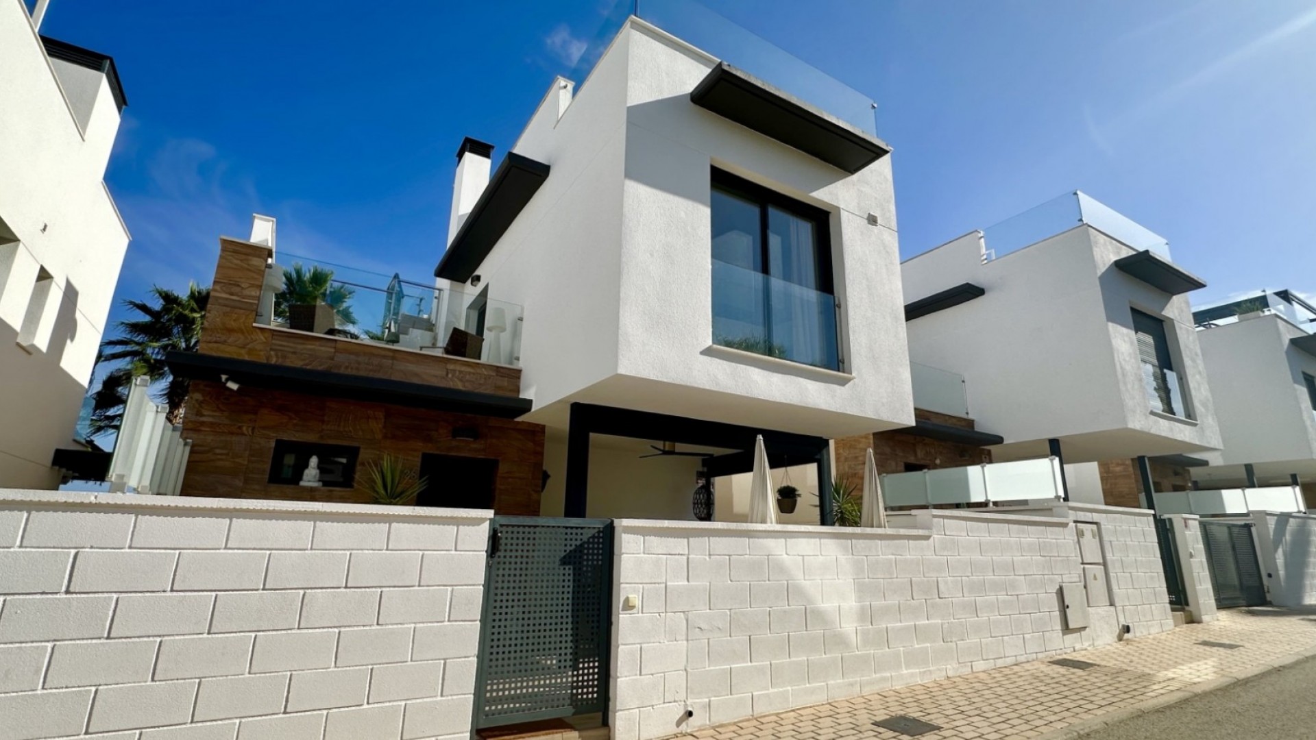 Återförsäljning - Fristående villa -
Orihuela Costa - Lomas de Cabo Roig