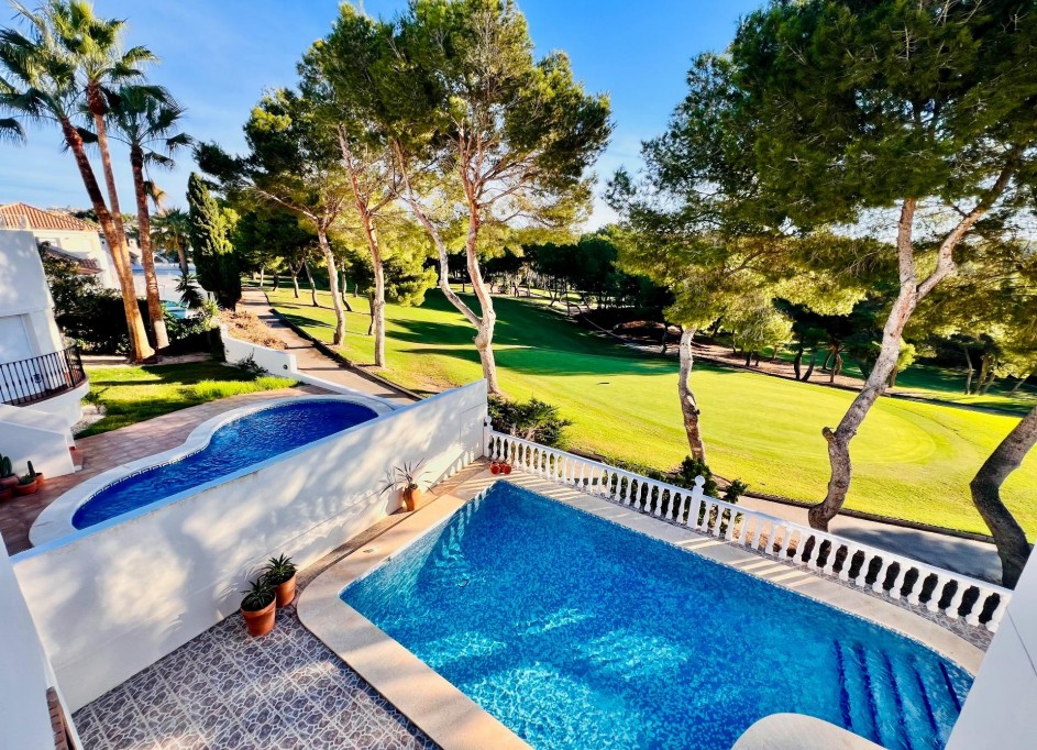 Återförsäljning - Fristående villa -
Orihuela Costa - Lomas de Campoamor-Las Ramblas