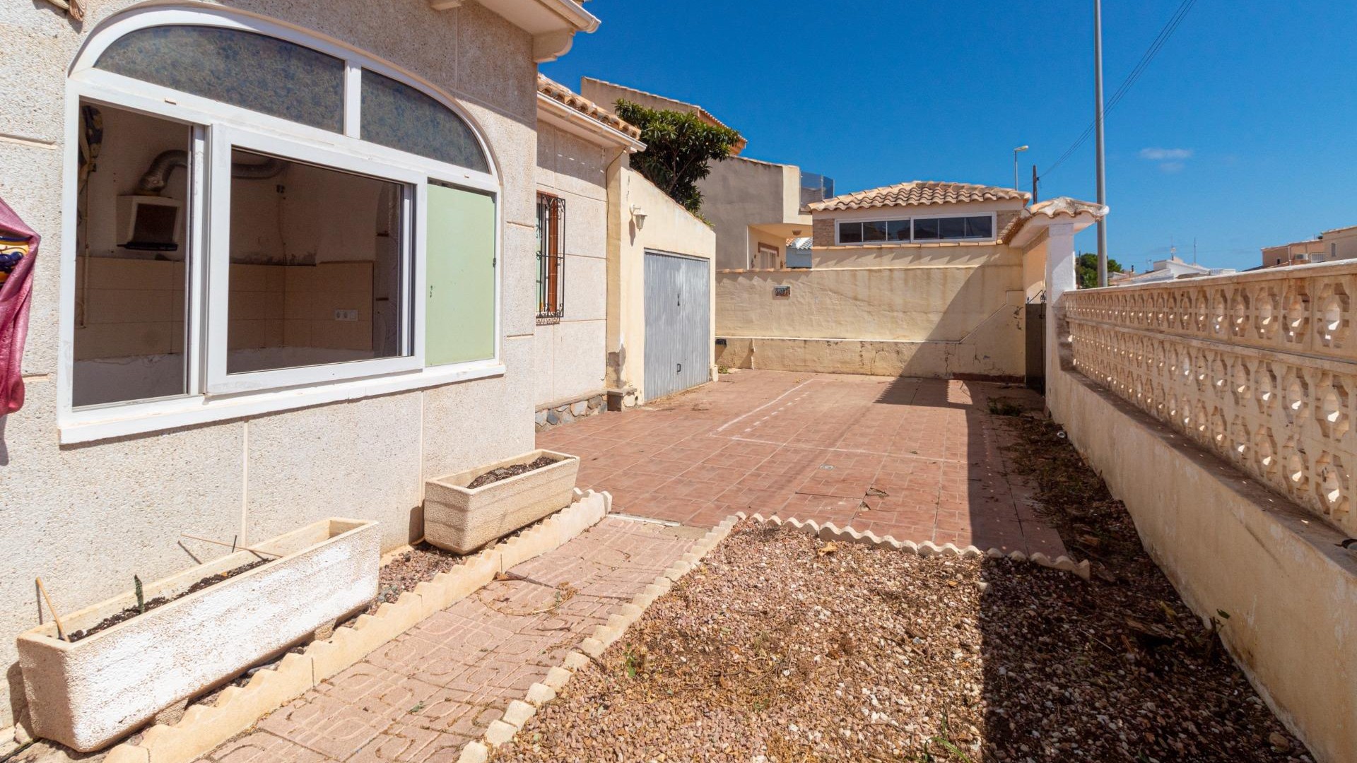 Återförsäljning - Fristående villa -
Orihuela Costa - Los Almendros-La Florida