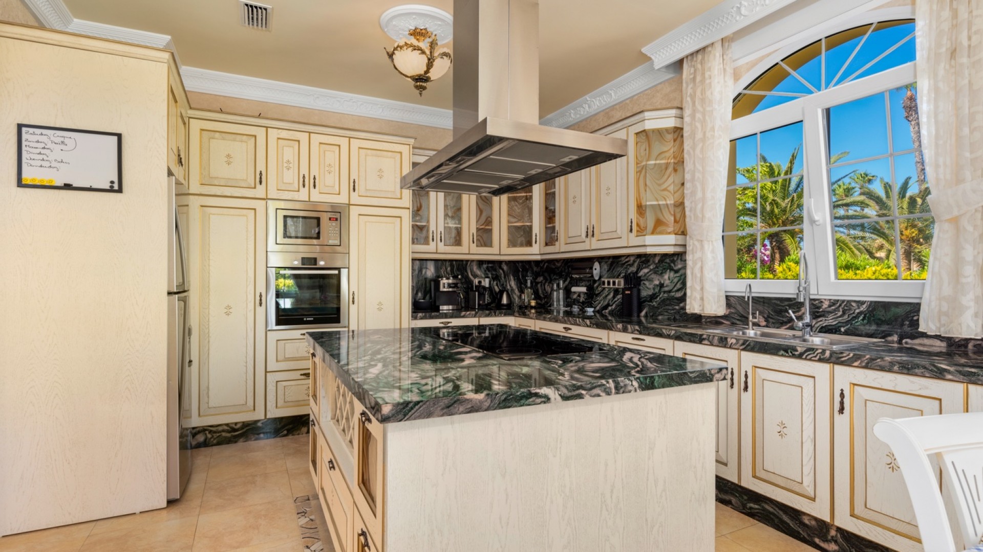 Återförsäljning - Fristående villa -
Orihuela Costa - Playa Flamenca