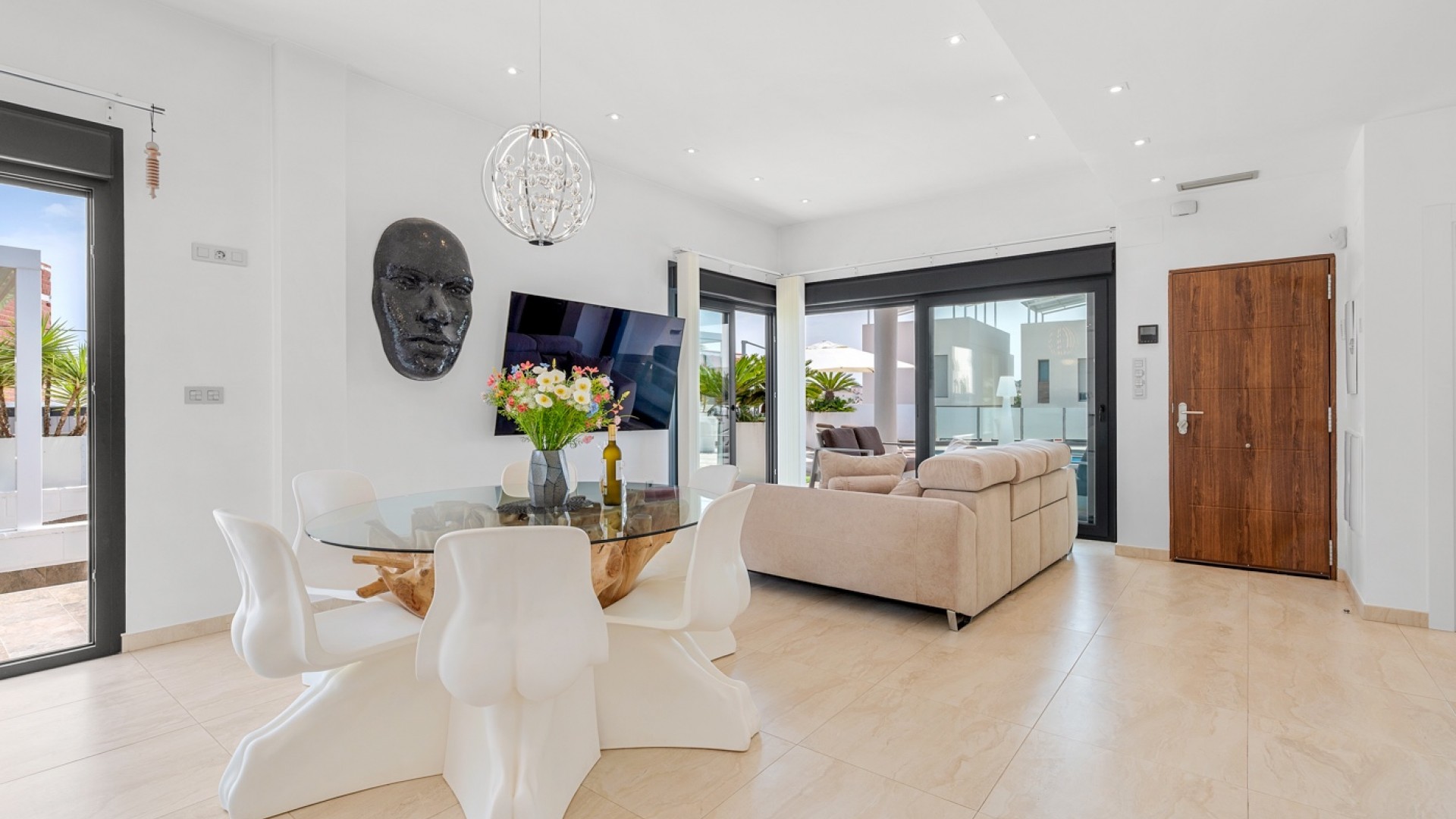 Återförsäljning - Fristående villa -
Orihuela Costa - Villamartín