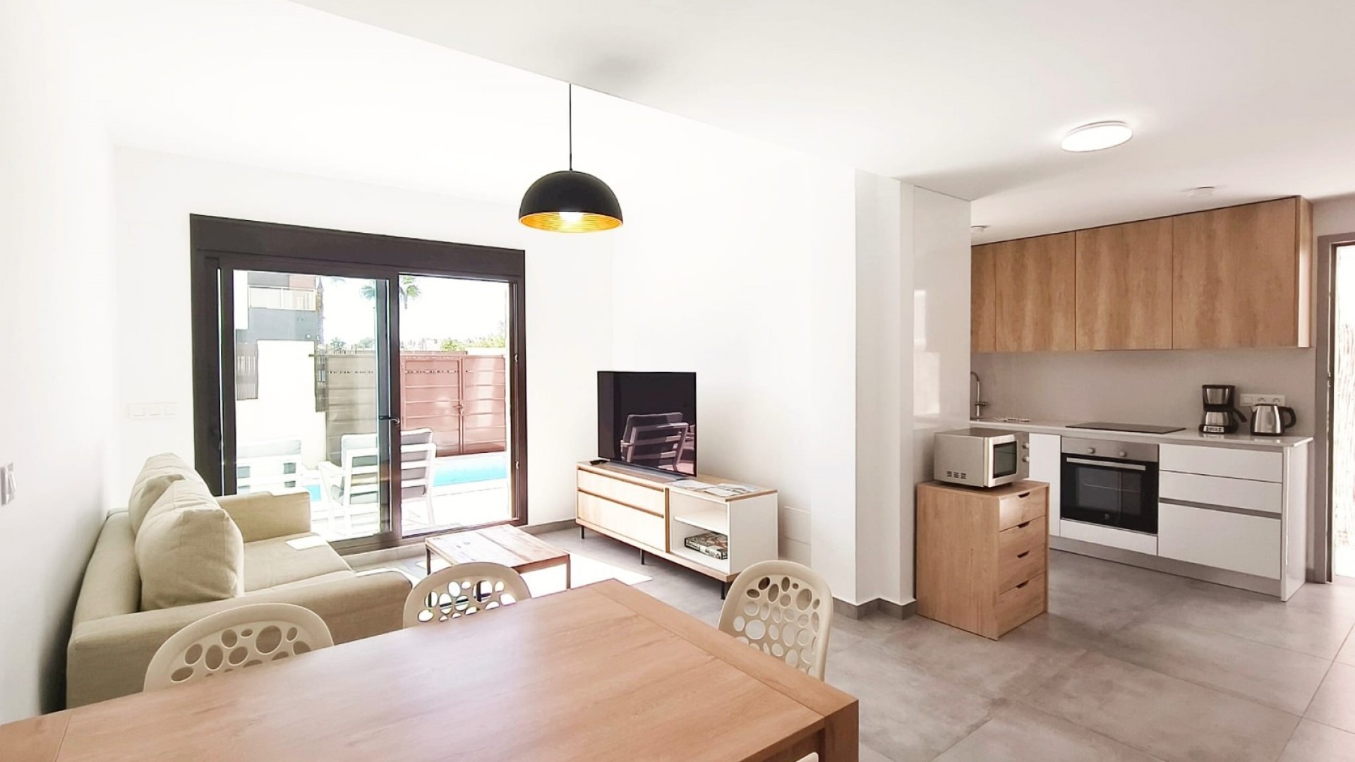 Återförsäljning - Fristående villa -
Orihuela Costa - Villamartín