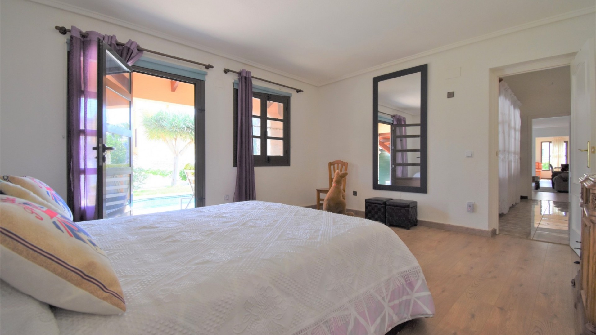 Återförsäljning - Fristående villa -
Orihuela Costa - Villamartin