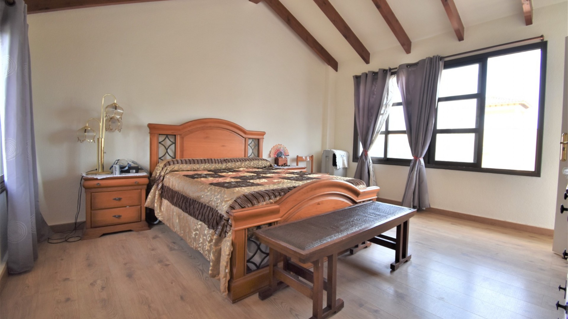 Återförsäljning - Fristående villa -
Orihuela Costa - Villamartin