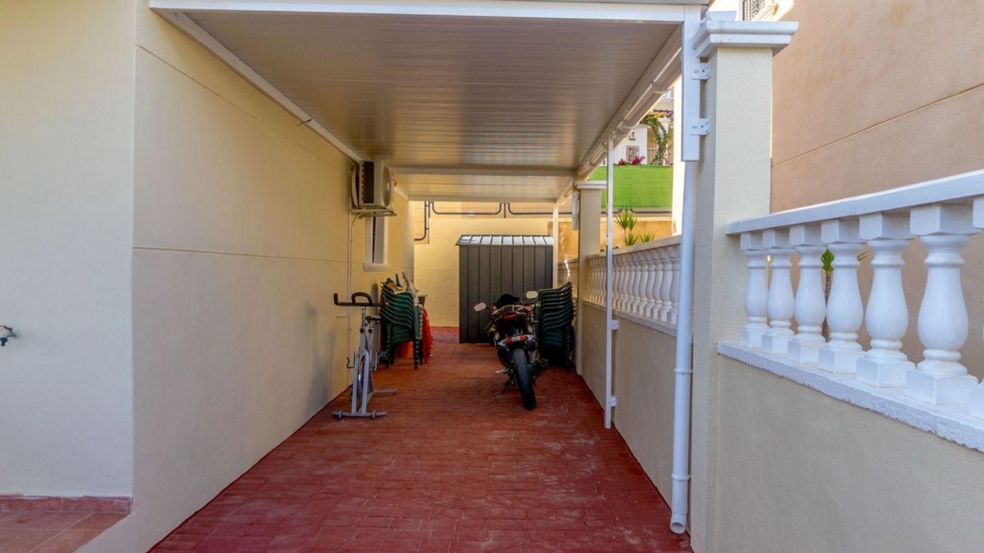 Återförsäljning - Fristående villa -
Orihuela Costa - Villamartín