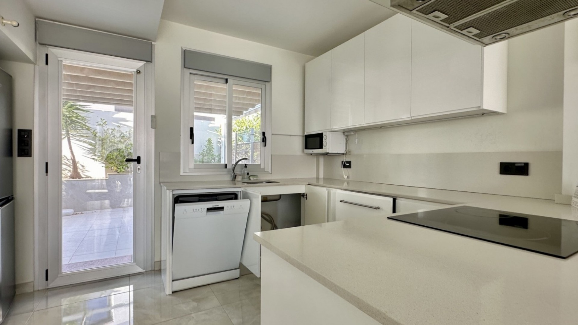 Återförsäljning - Fristående villa -
Orihuela Costa