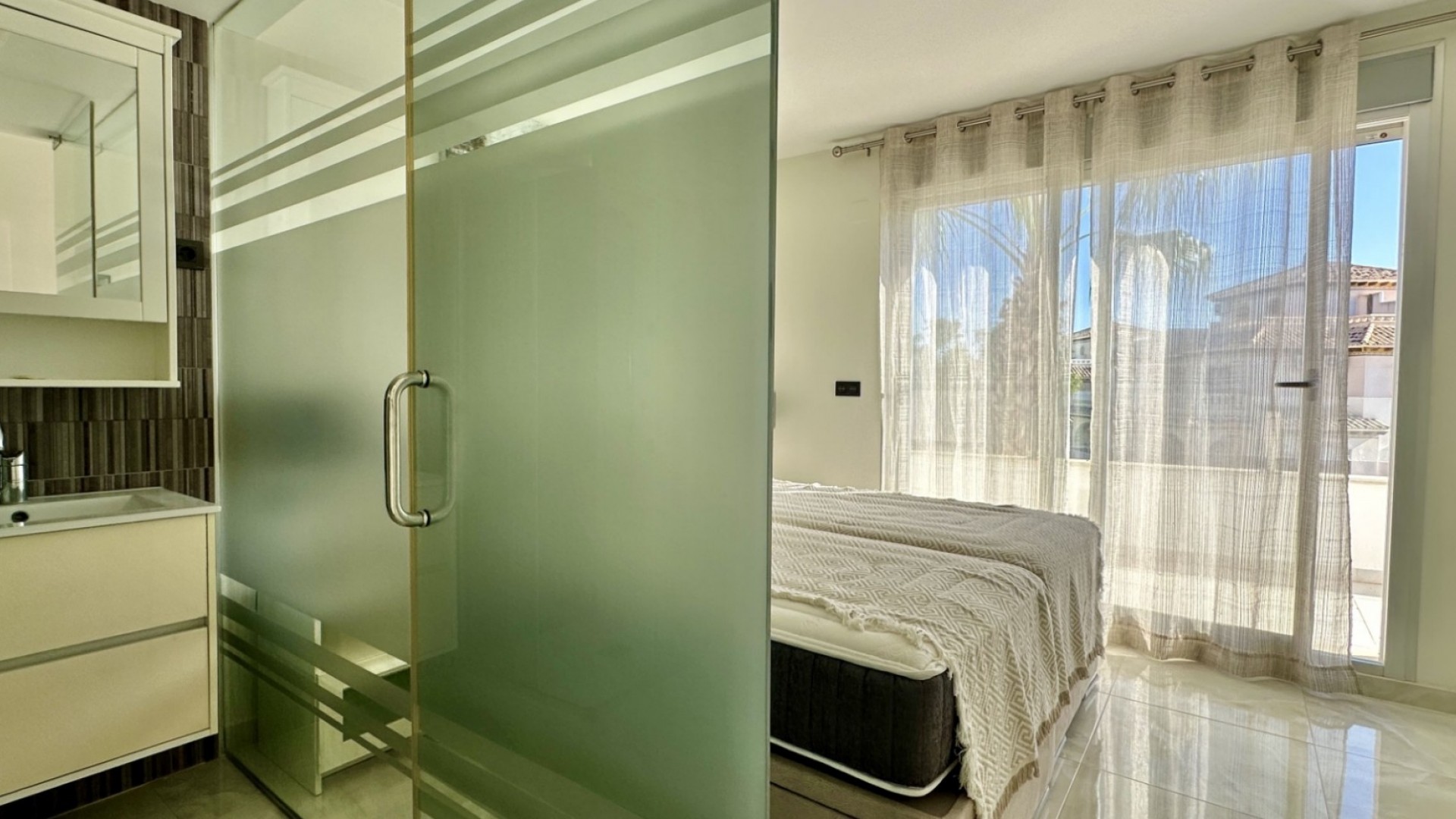 Återförsäljning - Fristående villa -
Orihuela Costa