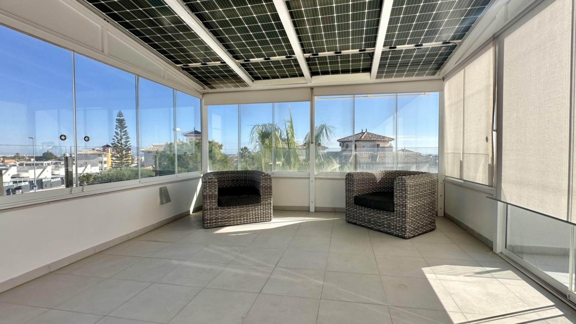 Återförsäljning - Fristående villa -
Orihuela Costa